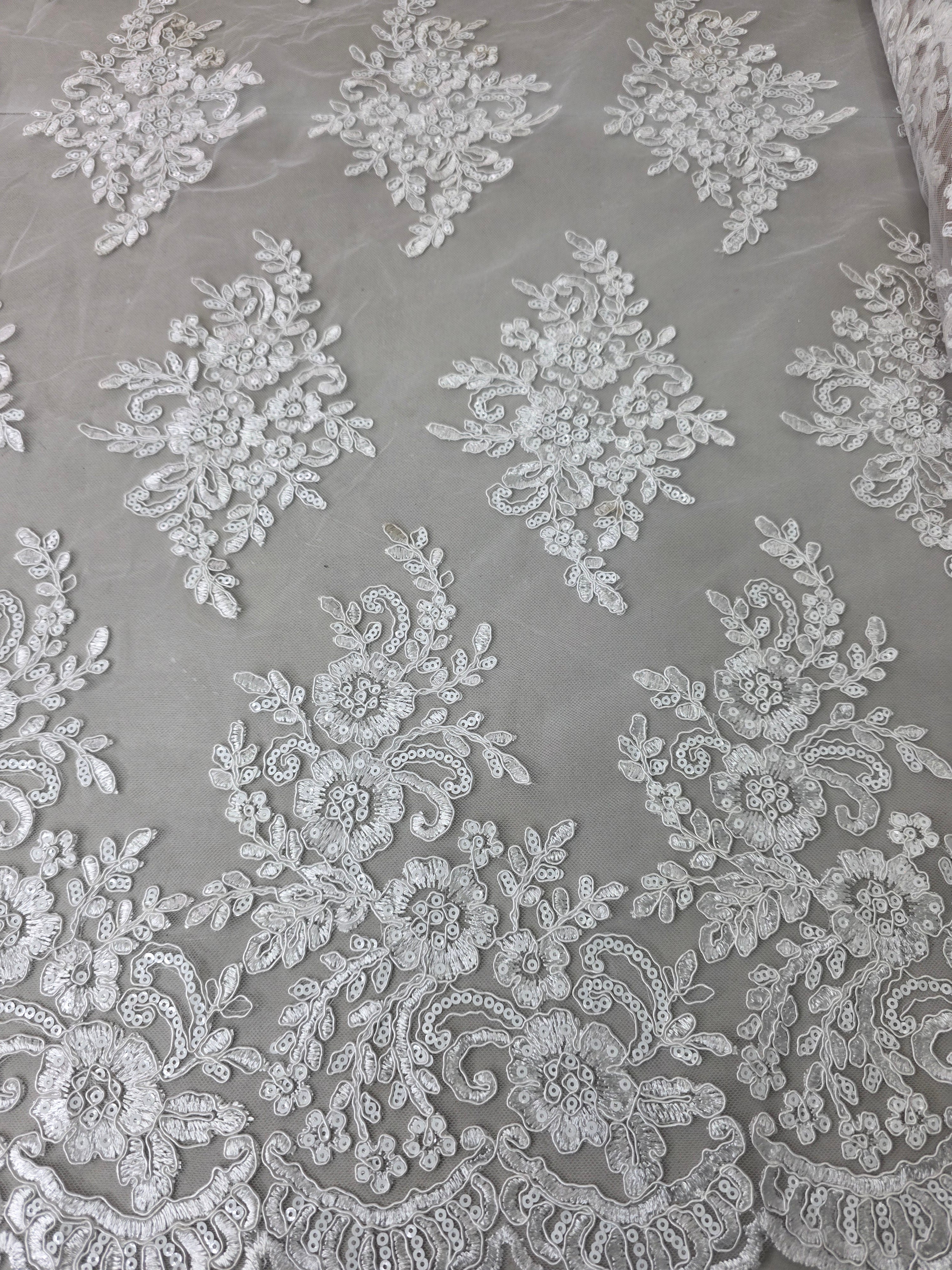Tul Bordado Con Diseño Floral Con Lentejuela Color Blanco - HH039 ideal para vestidos de noche de boda y de XV años