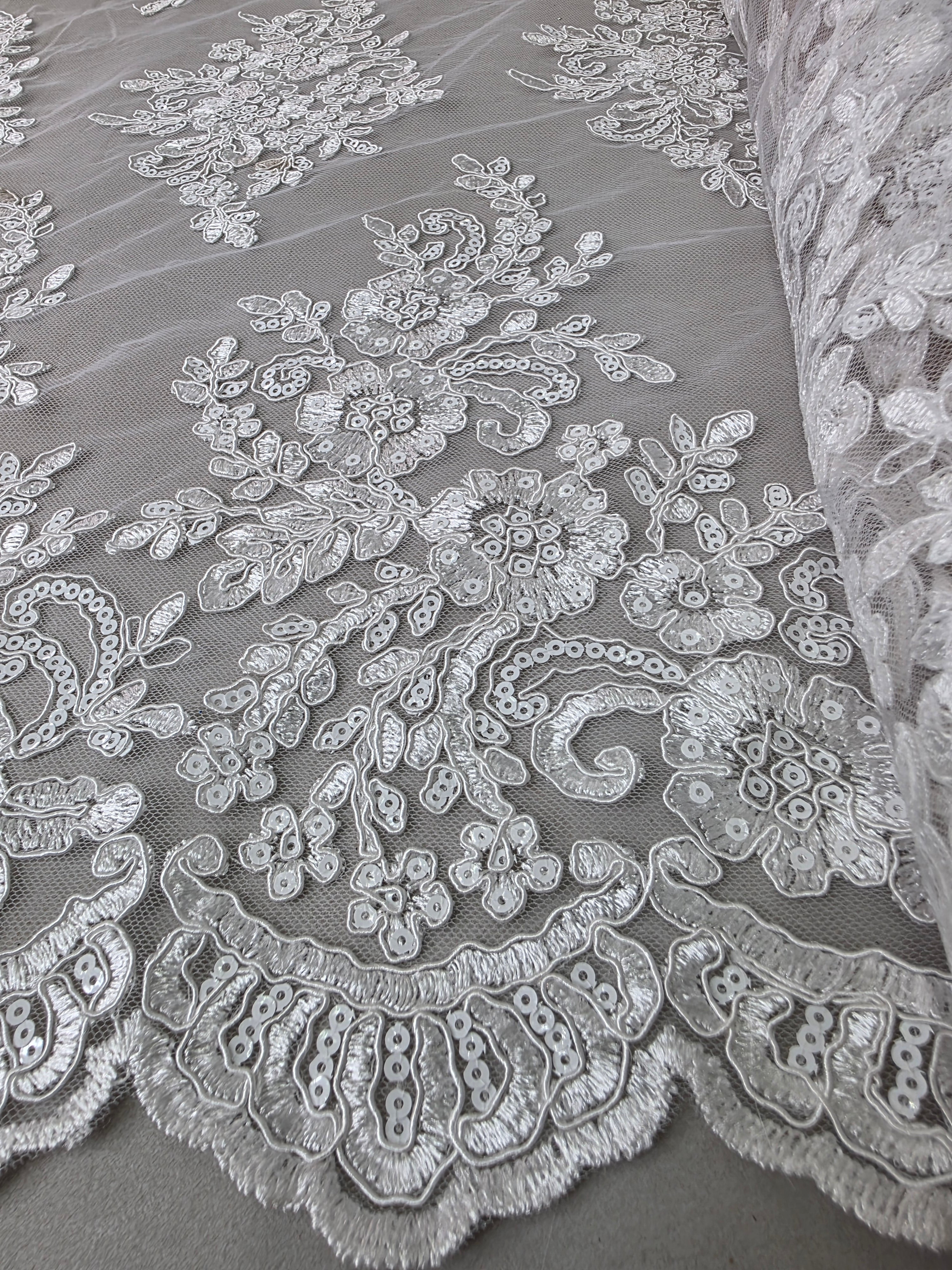 Tul Bordado Con Diseño Floral Con Lentejuela Color Blanco - HH039 ideal para vestidos de noche de boda y de XV años