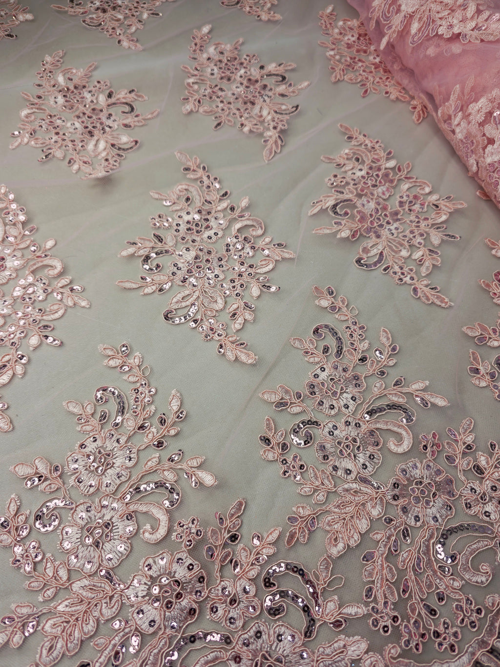 Tul Bordado Con Diseño Floral Con Lentejuela Color Rosa- HH039 ideal para vestidos de noche de boda y de XV años