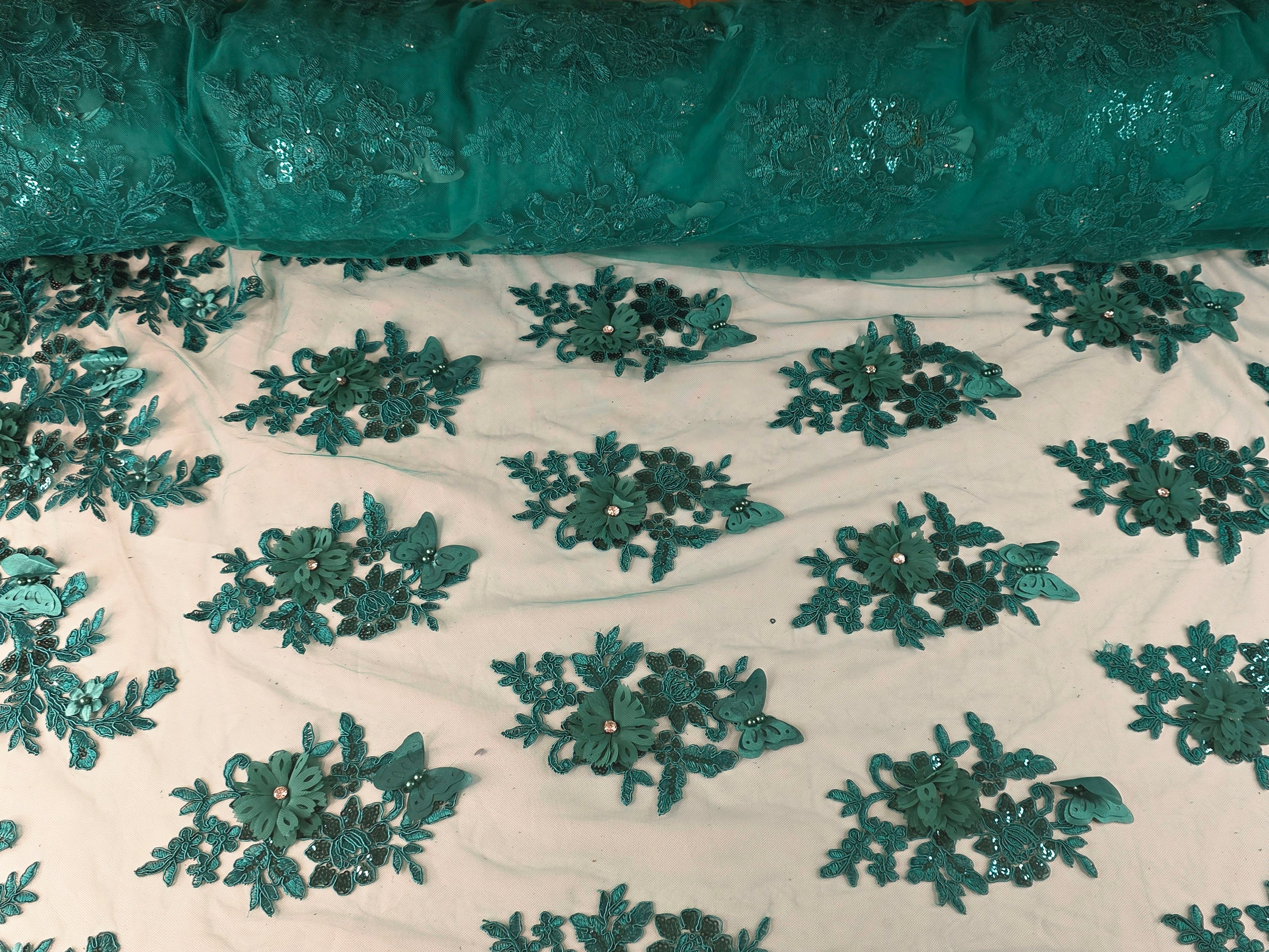 Tul Bordado Con Floral 3D, Mariposas, Pedrería, Lentejuela Y Perlas Color Verde Esmeralda- HH157 ideal para vestidos de noche de boda y de XV años