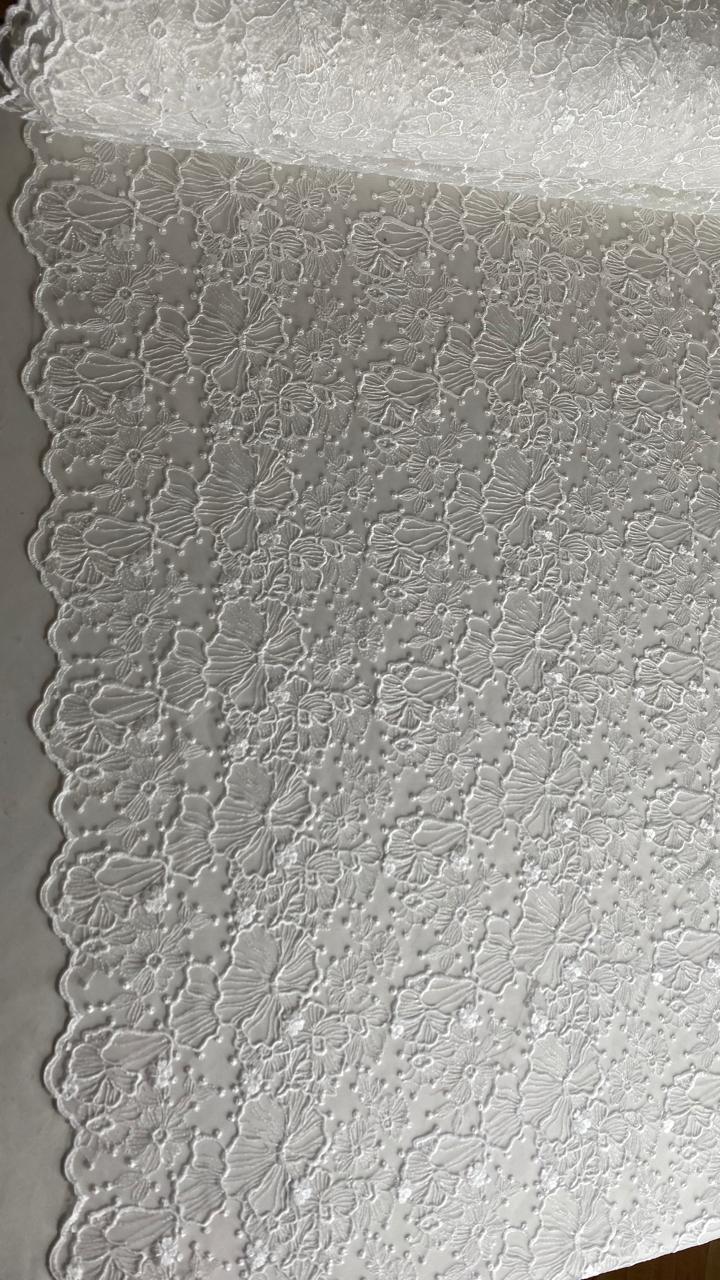 Tul Bordado Con Diseño Floral Color Blanco- HH173 ideal para vestidos de noche de boda y de XV años