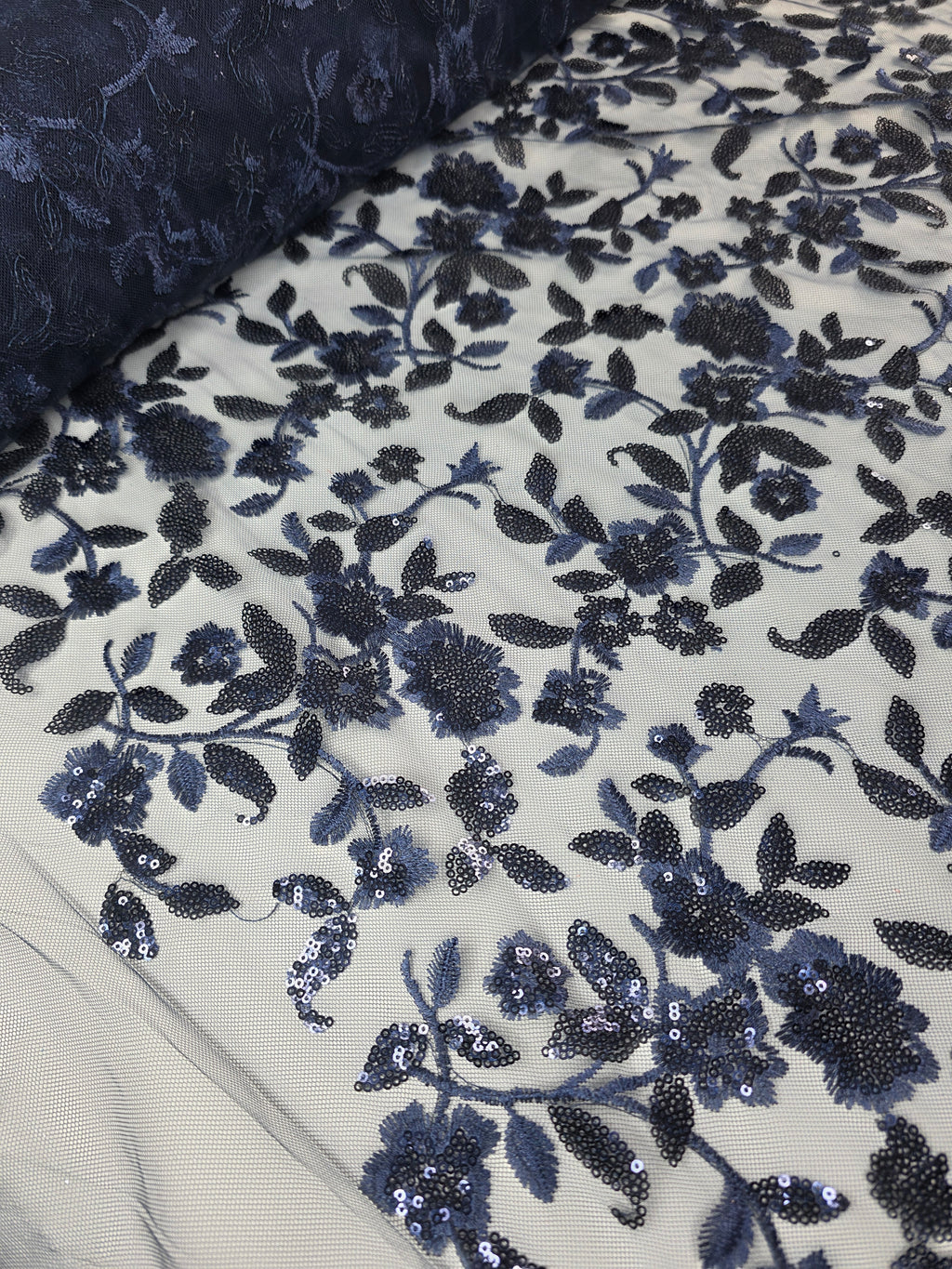 Tul Bordado Diseño Floral Con Lentejuela Color Marino -HH195 ideal para vestidos de noche de boda y de XV años