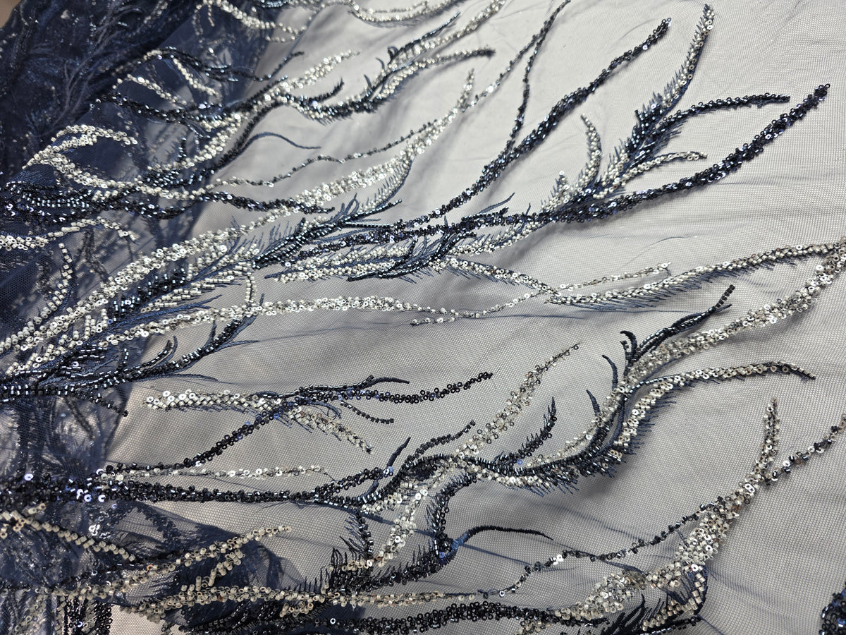 Tul Bordado Con Ramas En Lentejuela Y Chaquira Color Azul Marino -HH196 ideal para vestidos de noche de boda y de XV años