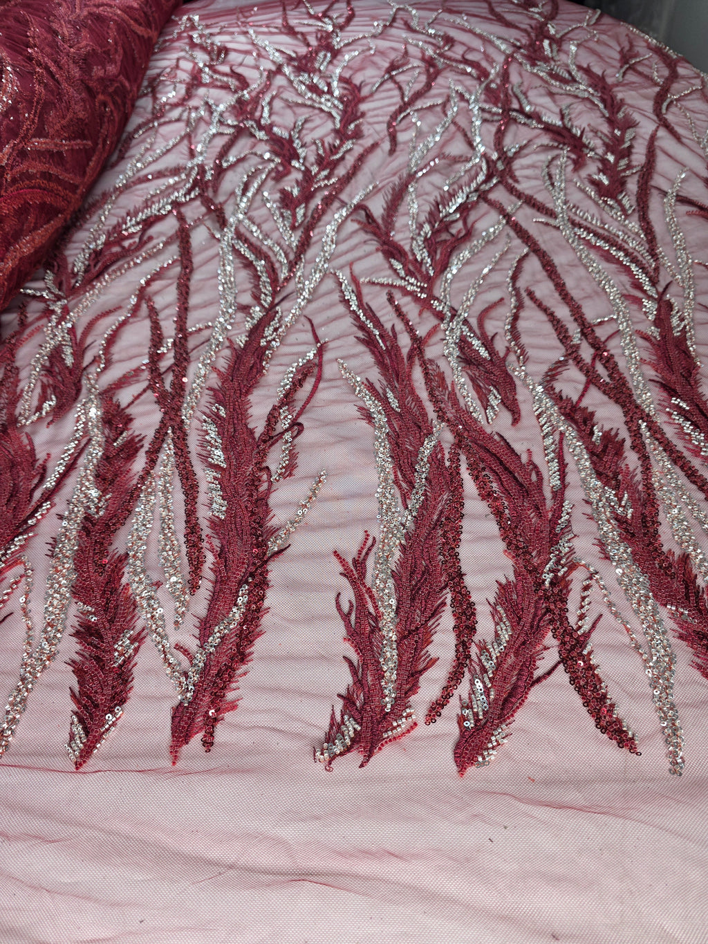 Tul Bordado Con Ramas En Lentejuela Y Chaquira Color Vino -HH196 ideal para vestidos de noche de boda y de XV años (Copia)