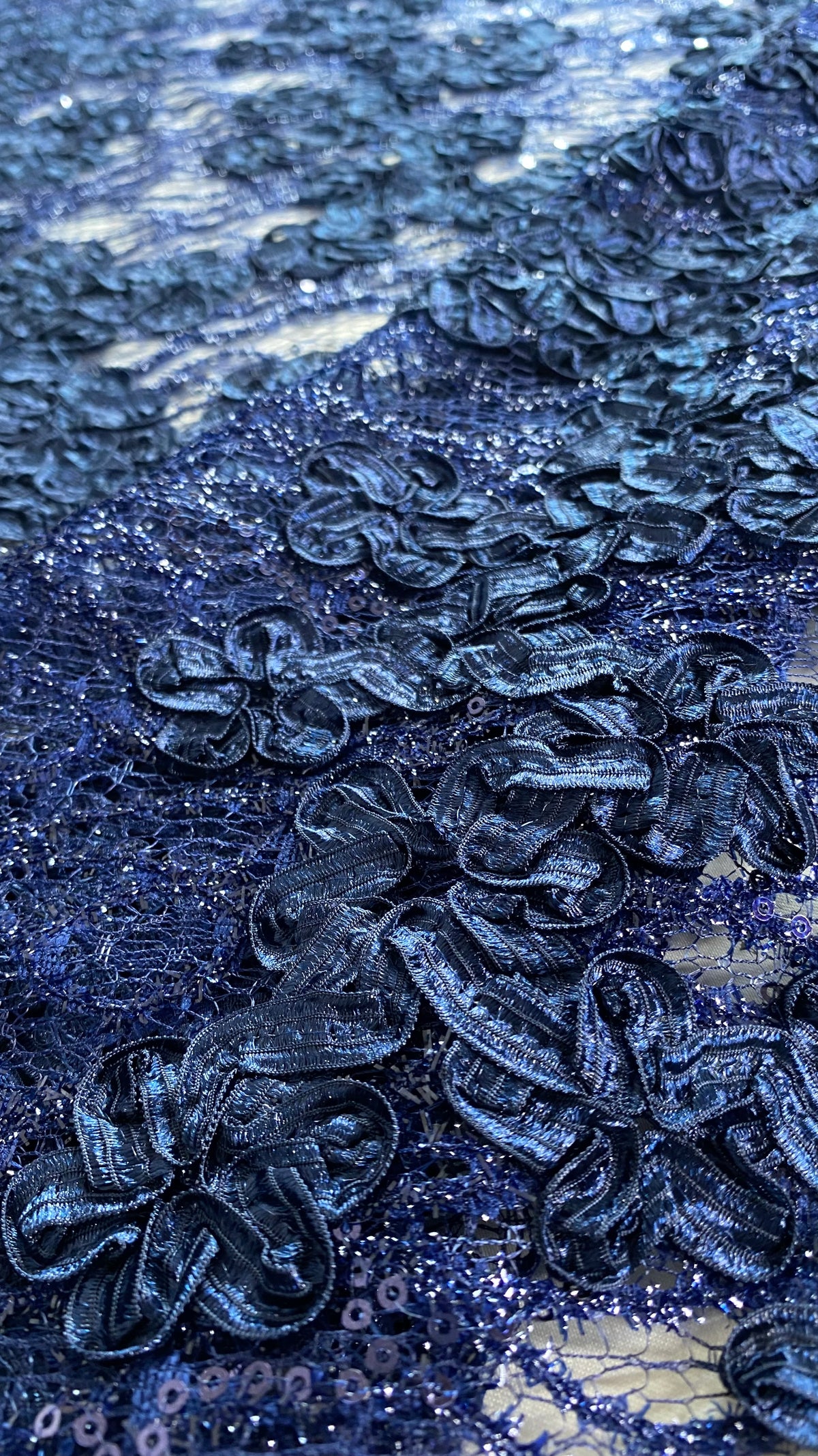 Tul Bordado Diseño Floral Con Lentejuela Color Azul Marino -HH198 ideal para vestidos de noche de boda y de XV años