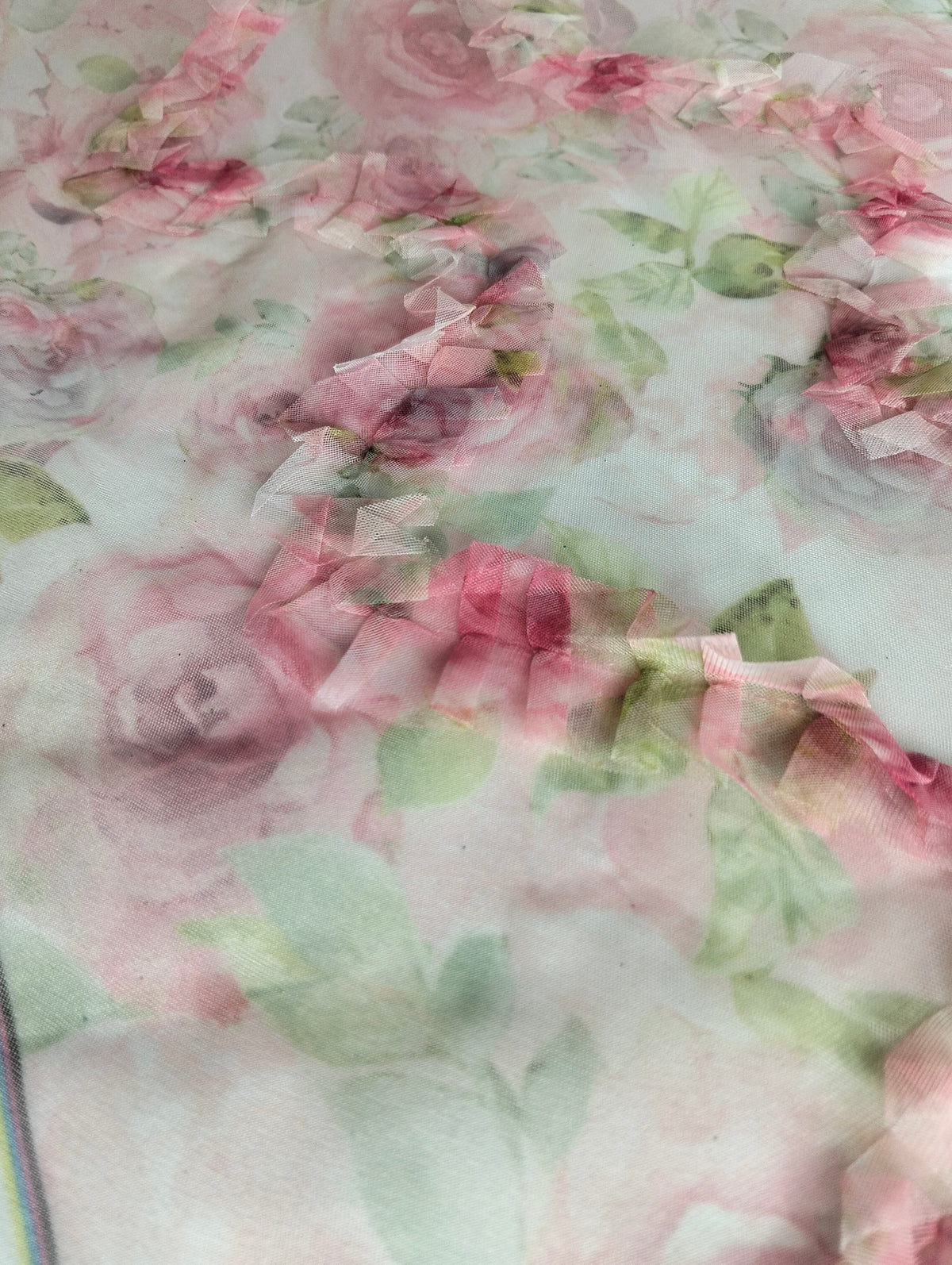 Tul Bordado Floral Con Aplicaciones 3D Color Rosa -HH215 ideal para vestidos de noche de boda y de XV años