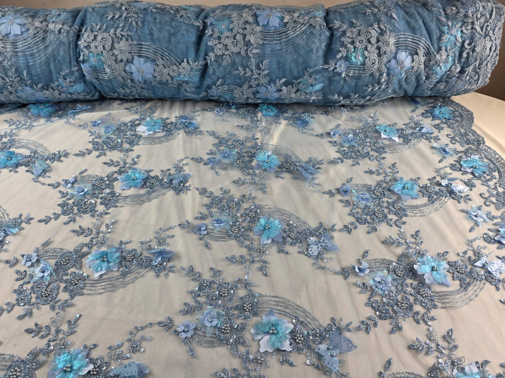 Tul Bordado Con Flores Y Mariposas 3D Aplicaciones de Perlas, Chaquira Y Lentejuela Color Azul Cielo- HH237 ideal para vestidos de noche y de XV años (Copia)