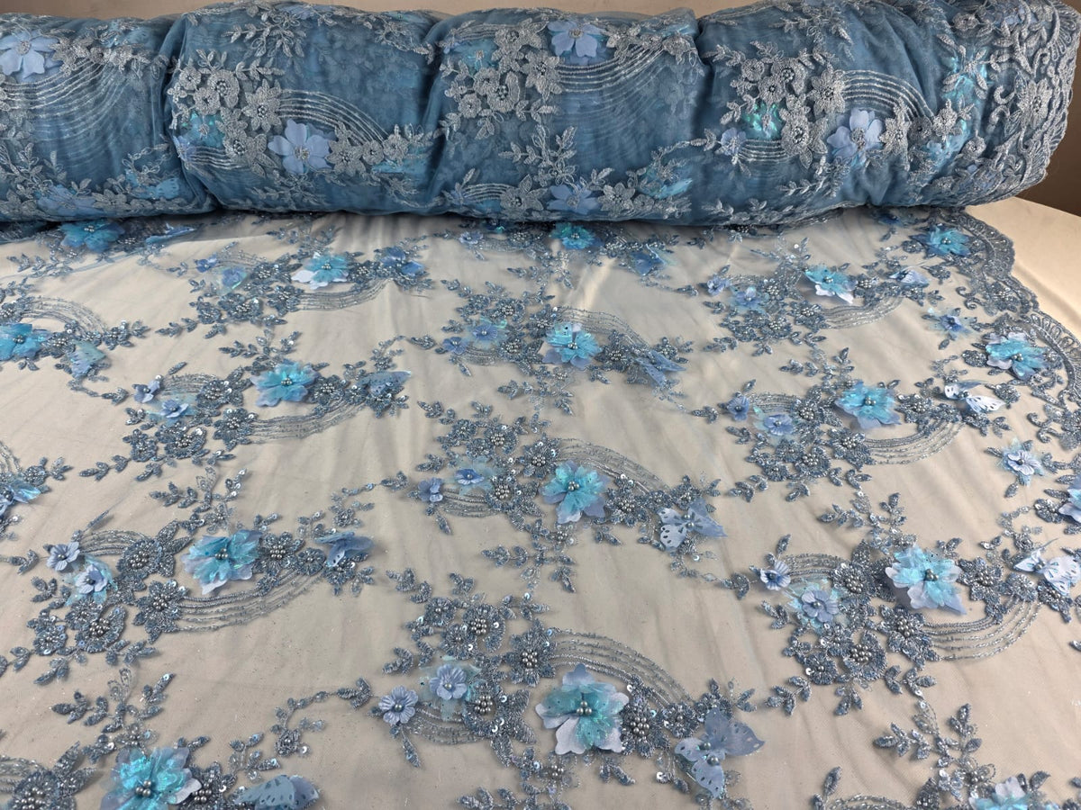 Tul Bordado Con Flores Y Mariposas 3D Aplicaciones de Perlas, Chaquira Y Lentejuela Color Azul Cielo- HH237 ideal para vestidos de noche y de XV años (Copia)