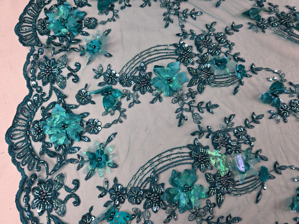 Tul Bordado Con Flores Y Mariposas 3D Aplicaciones de Perlas, Chaquira Y Lentejuela Color Verde- HH237 ideal para vestidos de noche y de XV años