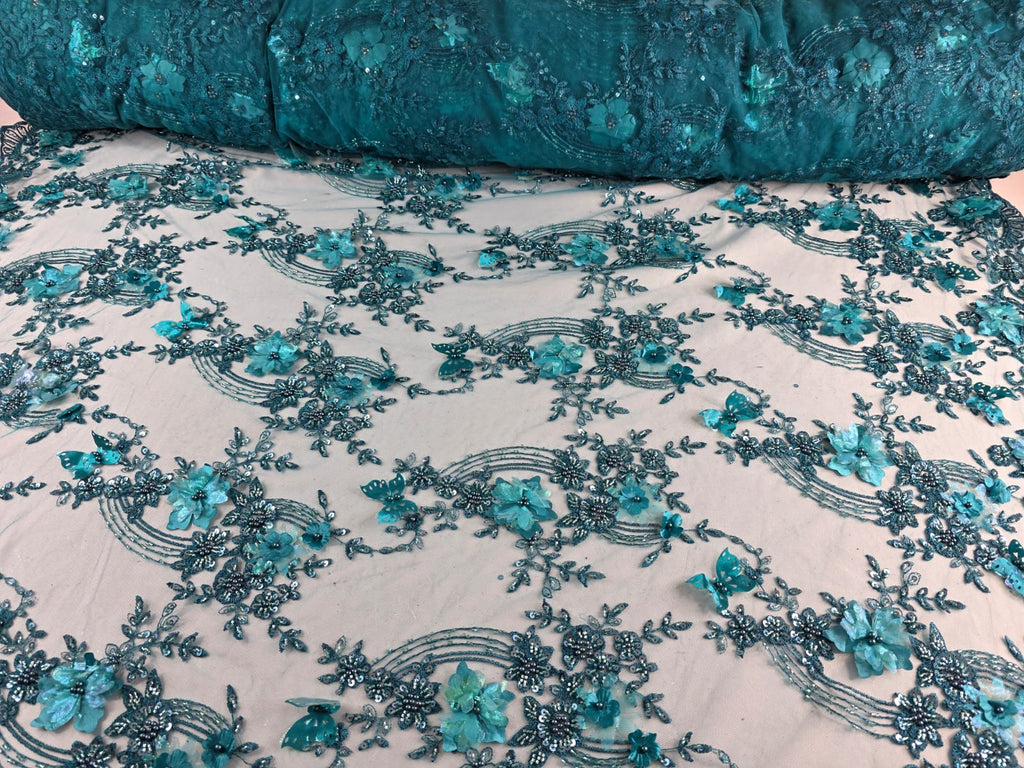 Tul Bordado Con Flores Y Mariposas 3D Aplicaciones de Perlas, Chaquira Y Lentejuela Color Verde- HH237 ideal para vestidos de noche y de XV años