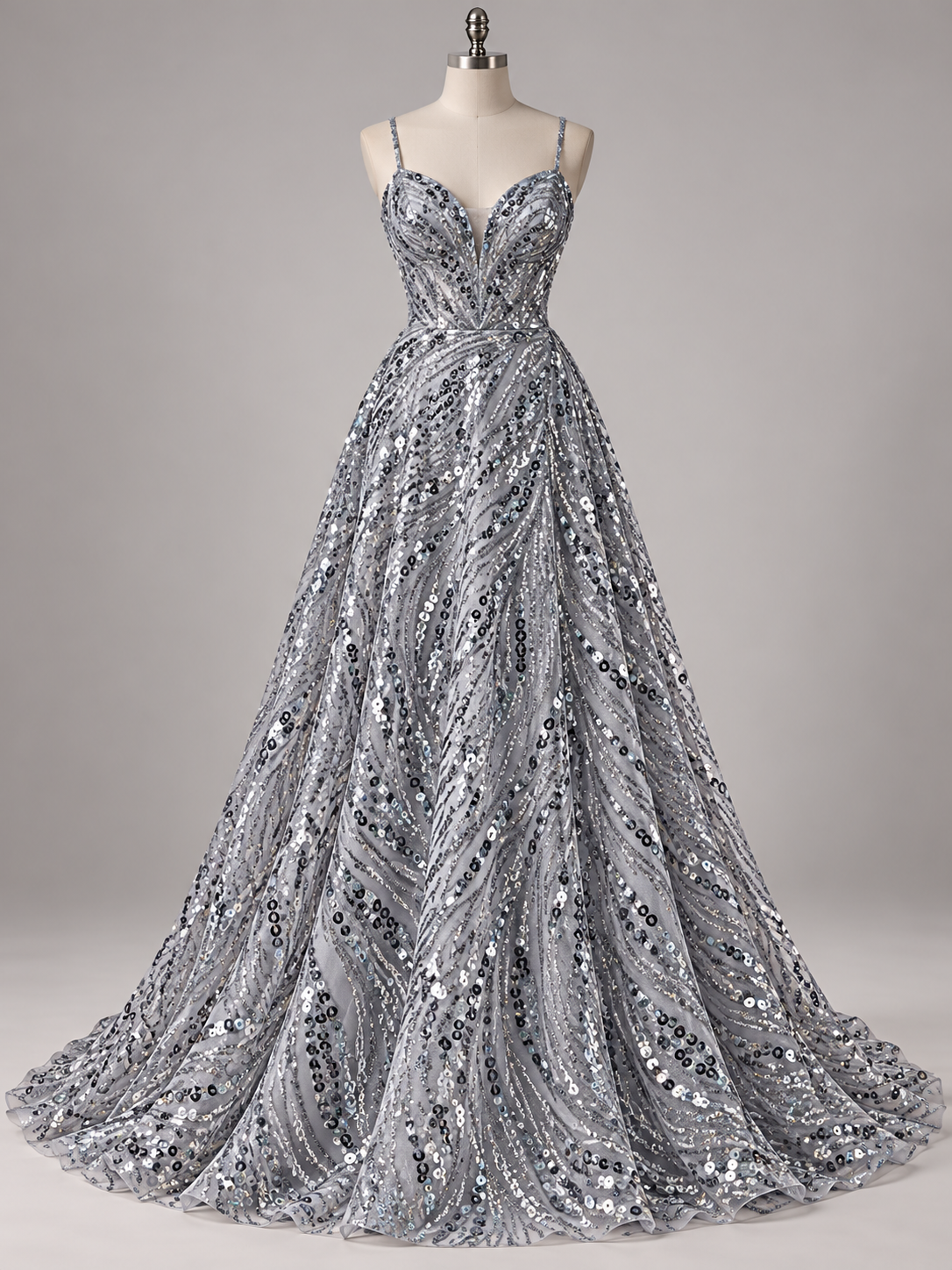 Inspiración de vestido generada con IA: Tul Bordado Con Diseño, Glitter Y Lentejuela Color Plata- HH035 ideal para vestidos de noche de boda y de XV años; se vende la tela.