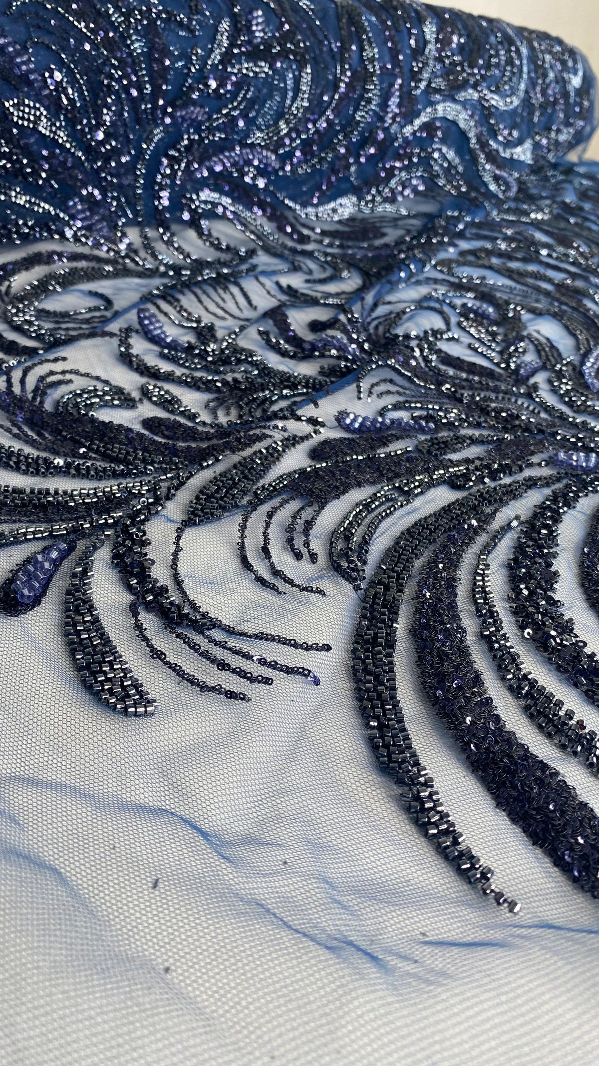 HH228 MARINO: fotografía real del tejido y color exacto. Ceremonia Textil. Se vende tela por metro.