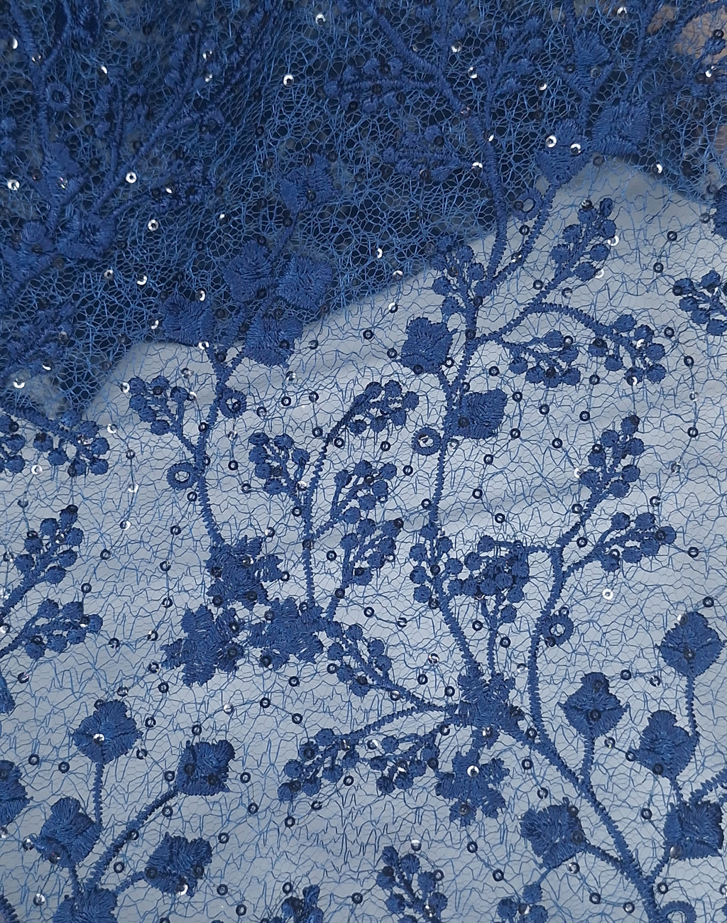 Tul Bordado Con Diseño Floral y Ramas Con Aplicaciones de Lentejuela Color Azul Marino -HH201 ideal para vestidos de noche de boda y de XV años