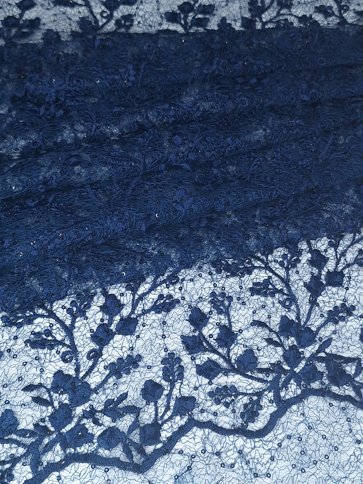 Tul Bordado Con Diseño Floral y Ramas Con Aplicaciones de Lentejuela Color Azul Marino -HH201 ideal para vestidos de noche de boda y de XV años