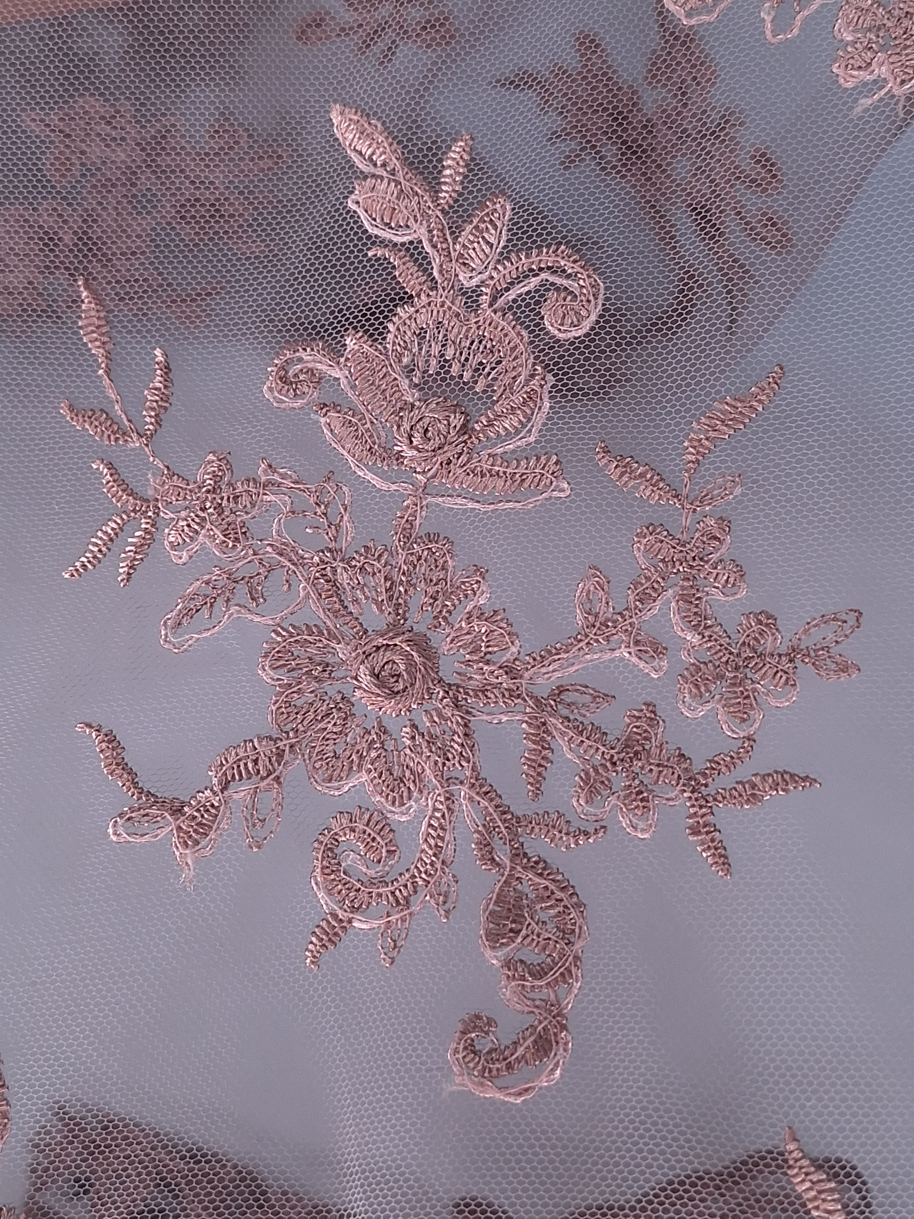 Tul bordado color palo de rosa A926, ideal para vestidos de noche de boda y de XV años