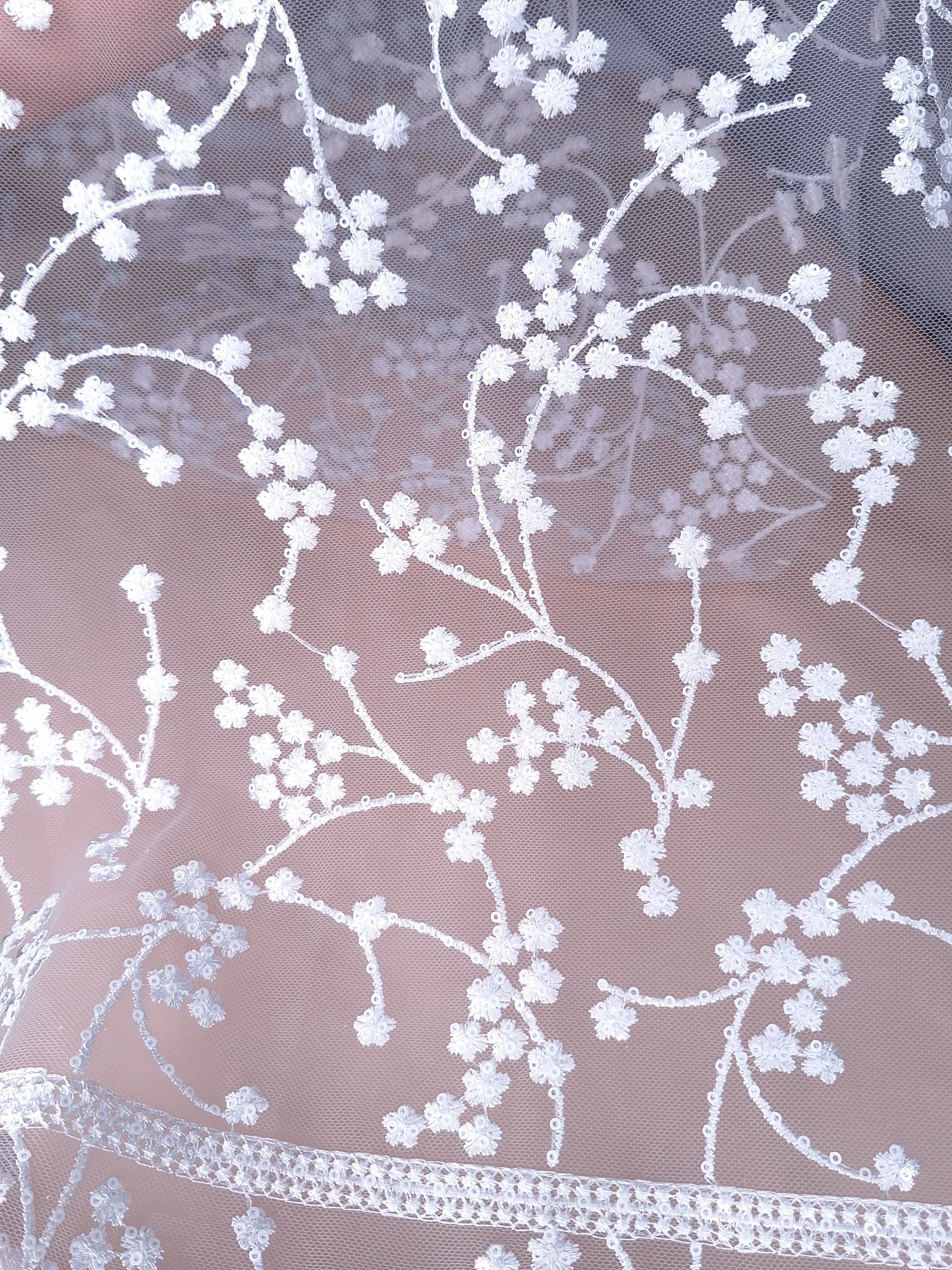 Tul bordado color blanco H105, ideal para vestidos de noche de boda y de XV años