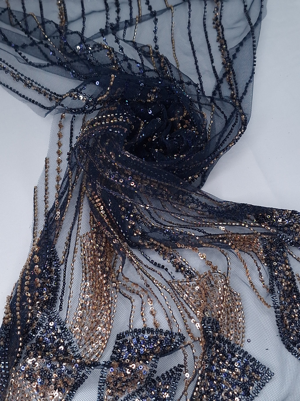 Tul Bordado Con Lentejuela Y Chaquira Color Marino- H170 ideal para vestidos de noche de boda y de XV años