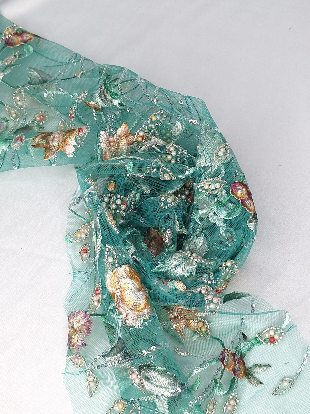 Tul bordado color verde H073, ideal para vestidos de noche de boda y de XV años
