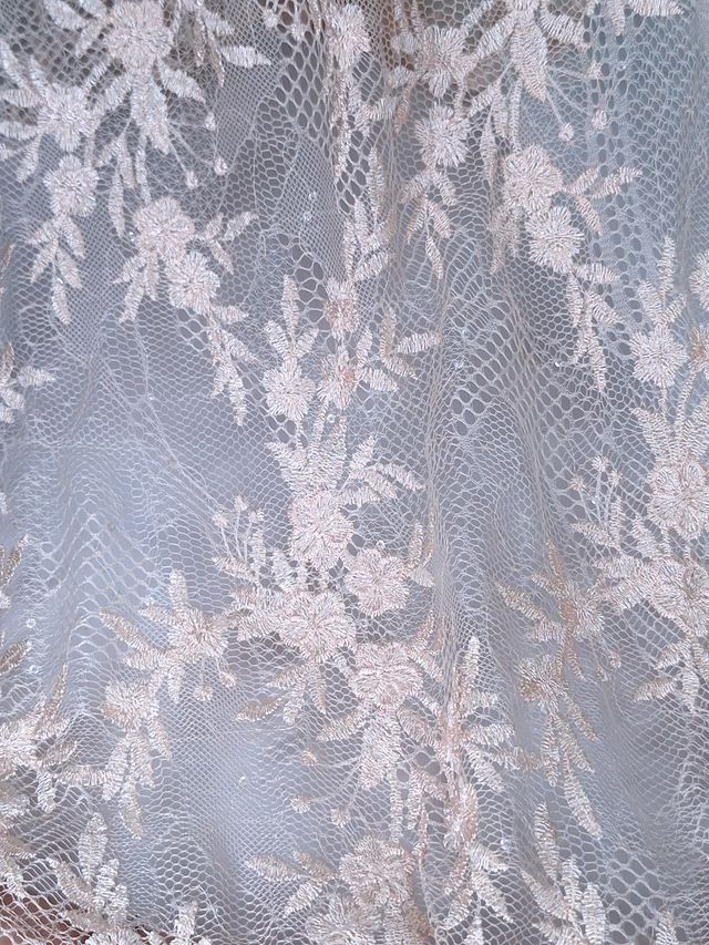 Tul bordado color nude A868, ideal para vestidos de noche de boda y de XV años