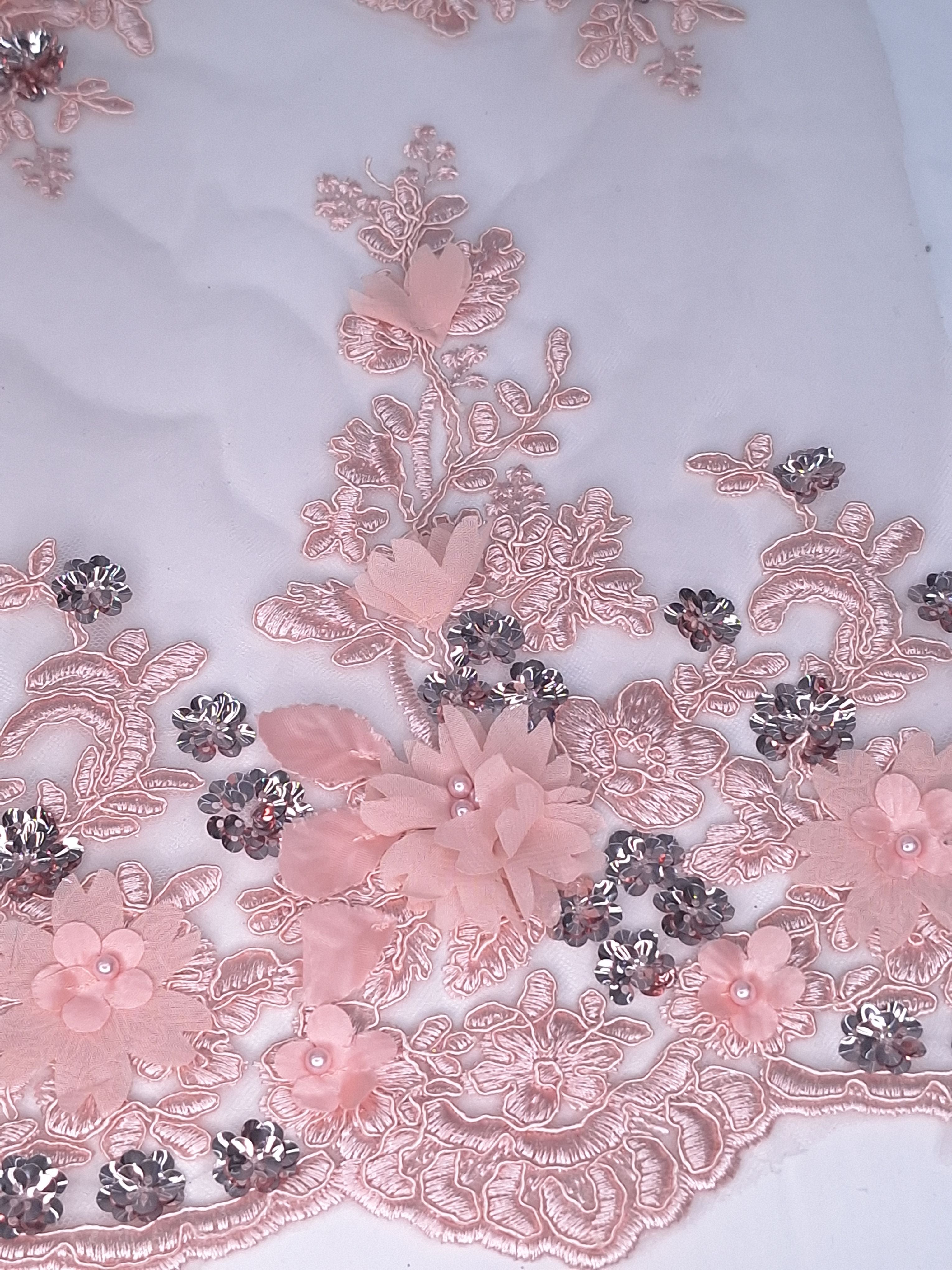 Tul bordado color blush H134, ideal para vestidos de noche de boda y de XV años