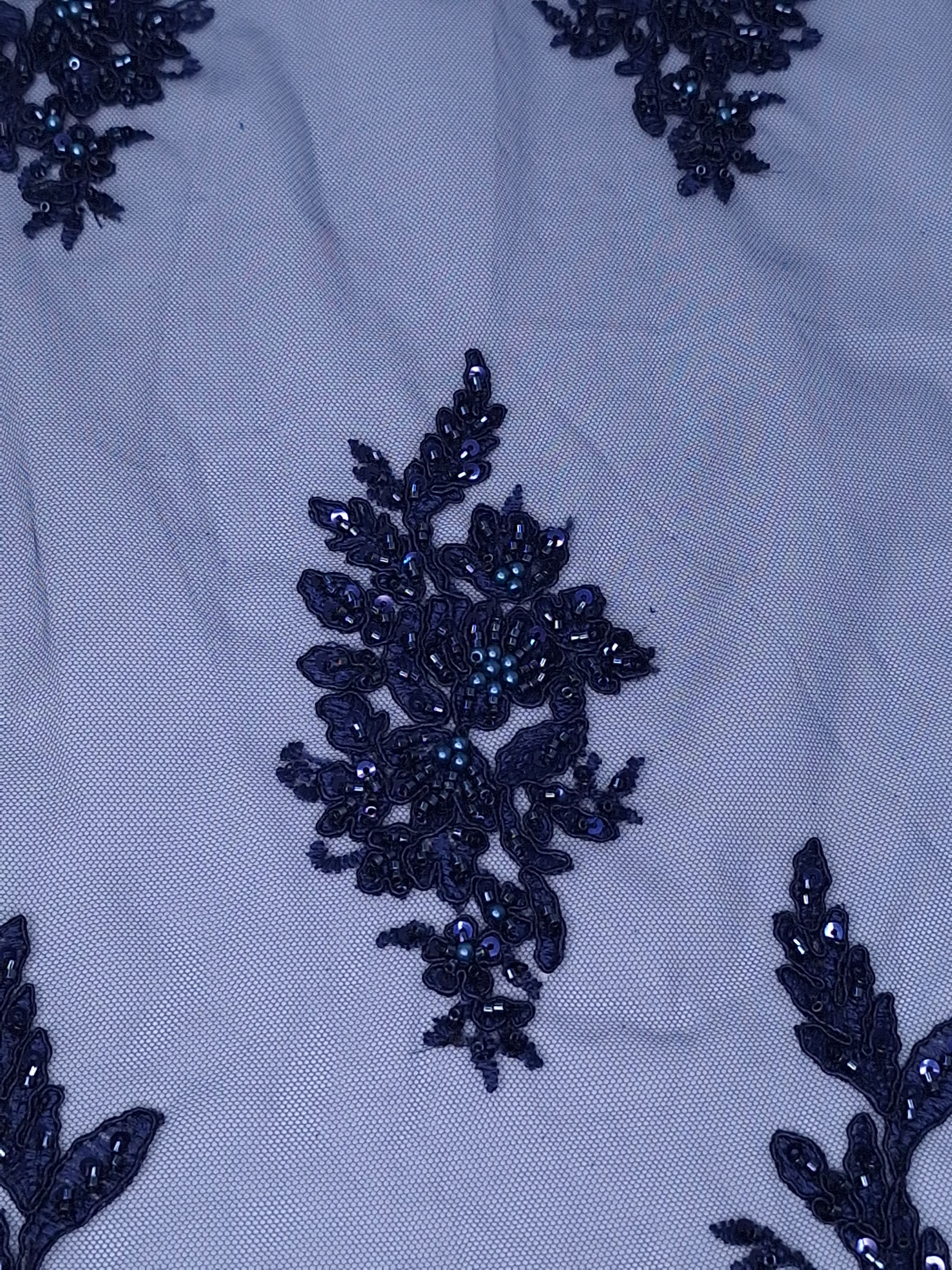 Tul bordado color Azul marino A982, ideal para vestidos de noche de boda y de XV años