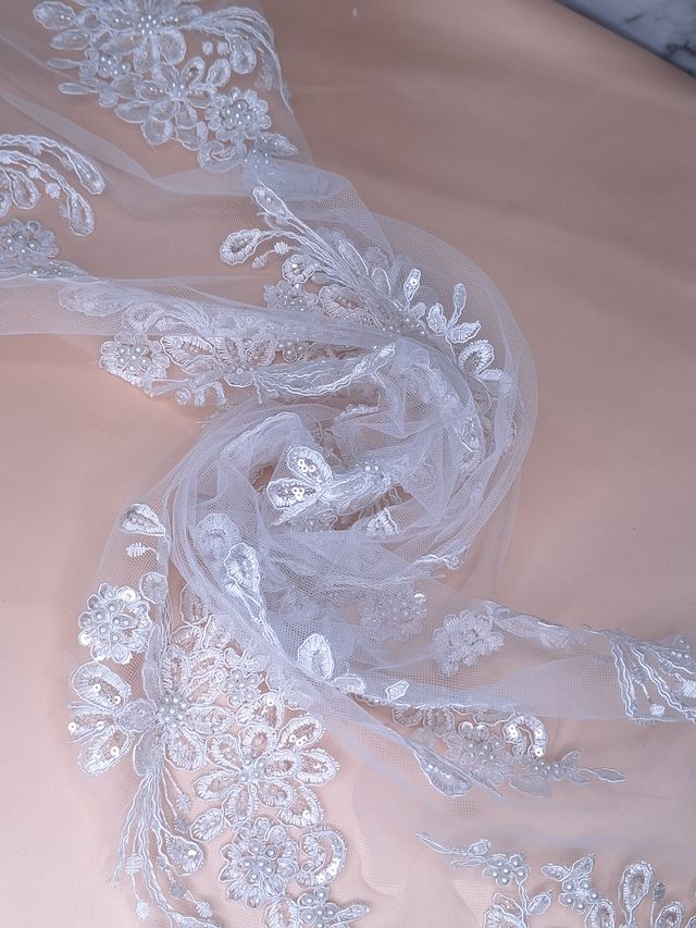 Tul bordado color blanco H017, ideal para vestidos de noche de boda y de XV años