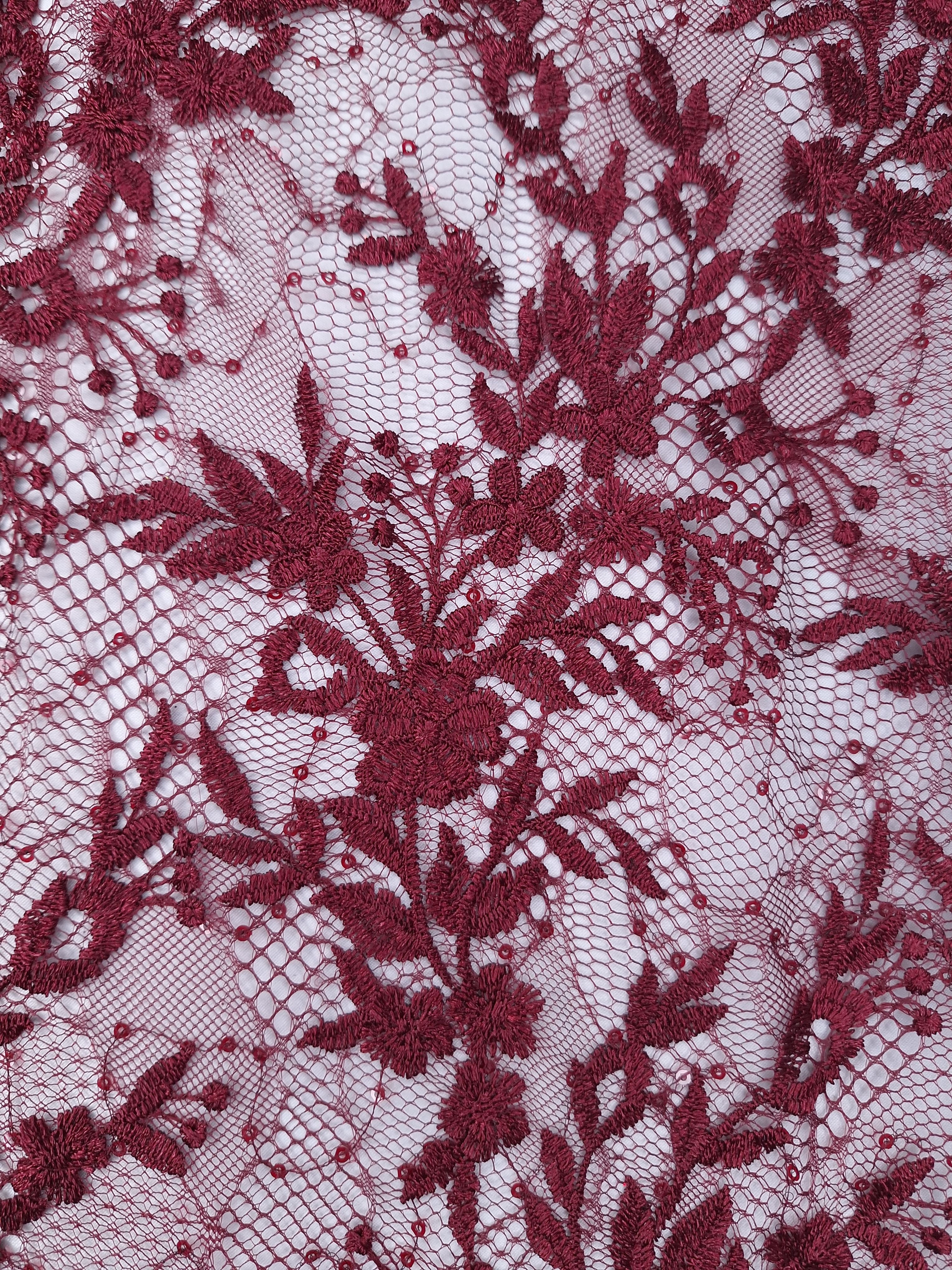 Tul bordado color vino A795, ideal para vestidos de noche de boda y de XV años
