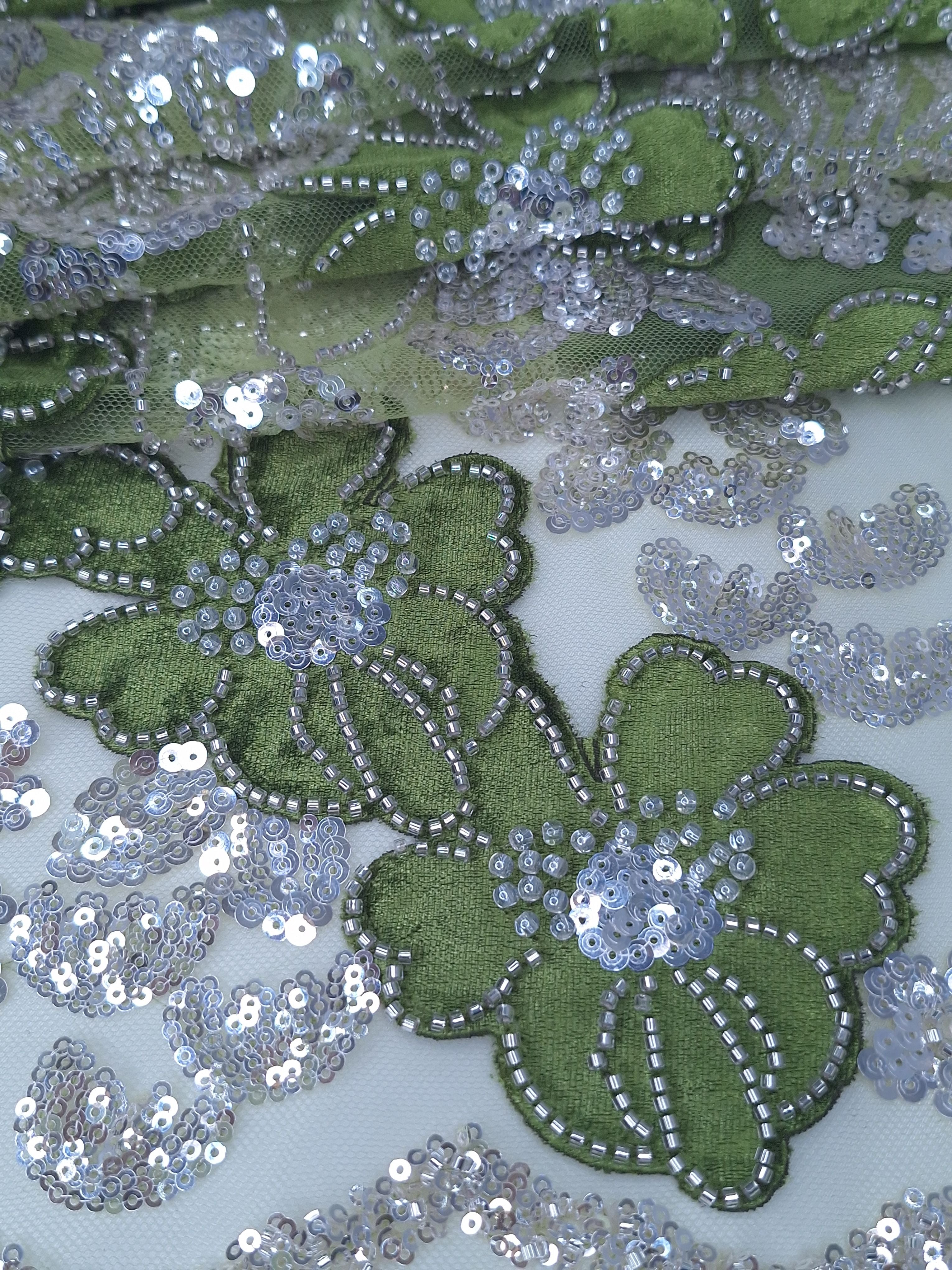 Tul bordado color verde H234, ideal para vestidos de noche de boda y de XV años