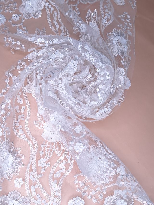 Tul bordado color blanco H104, ideal para vestidos de noche de boda y de XV años