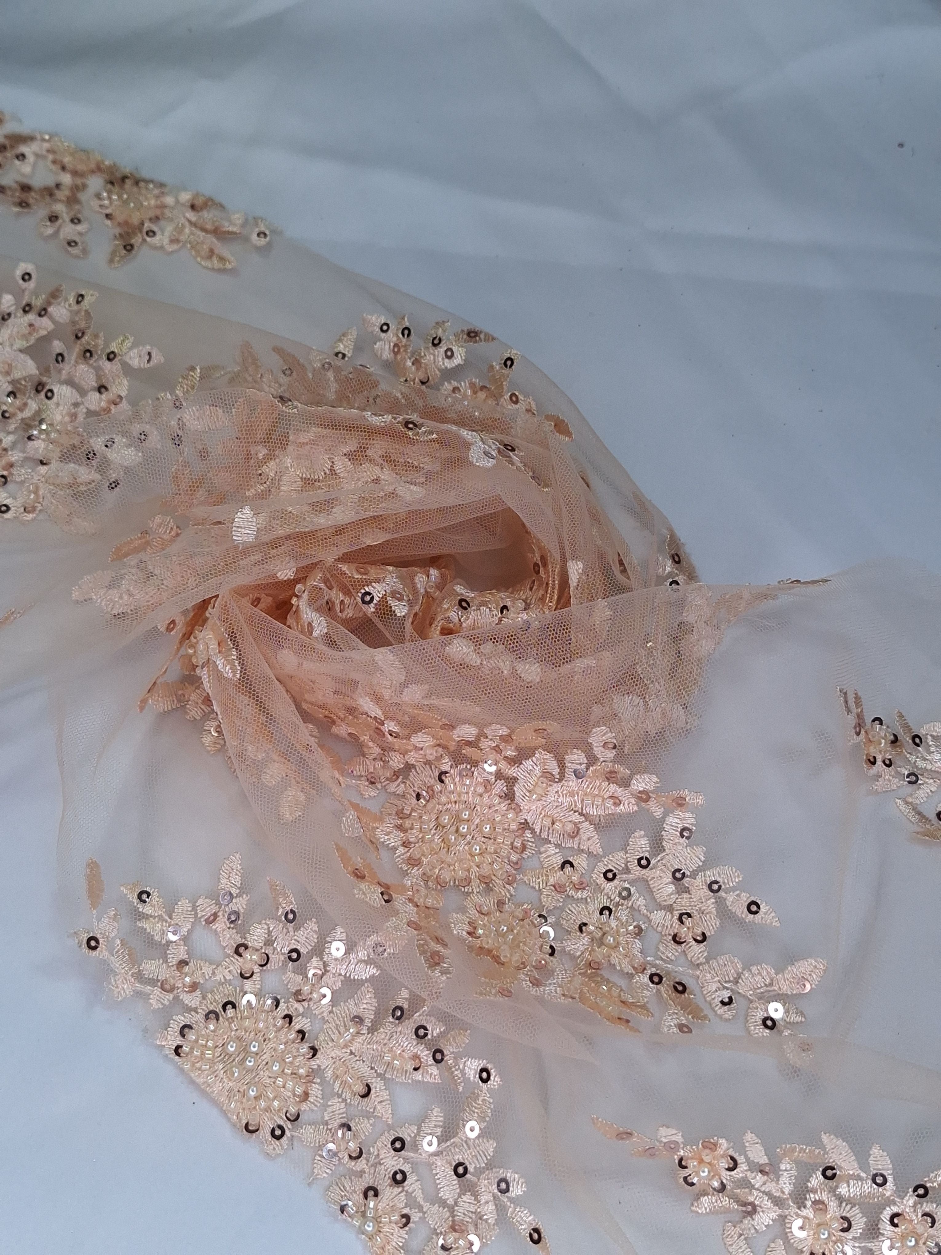 Tul bordado color nude A980, ideal para vestidos de noche de boda y de XV años