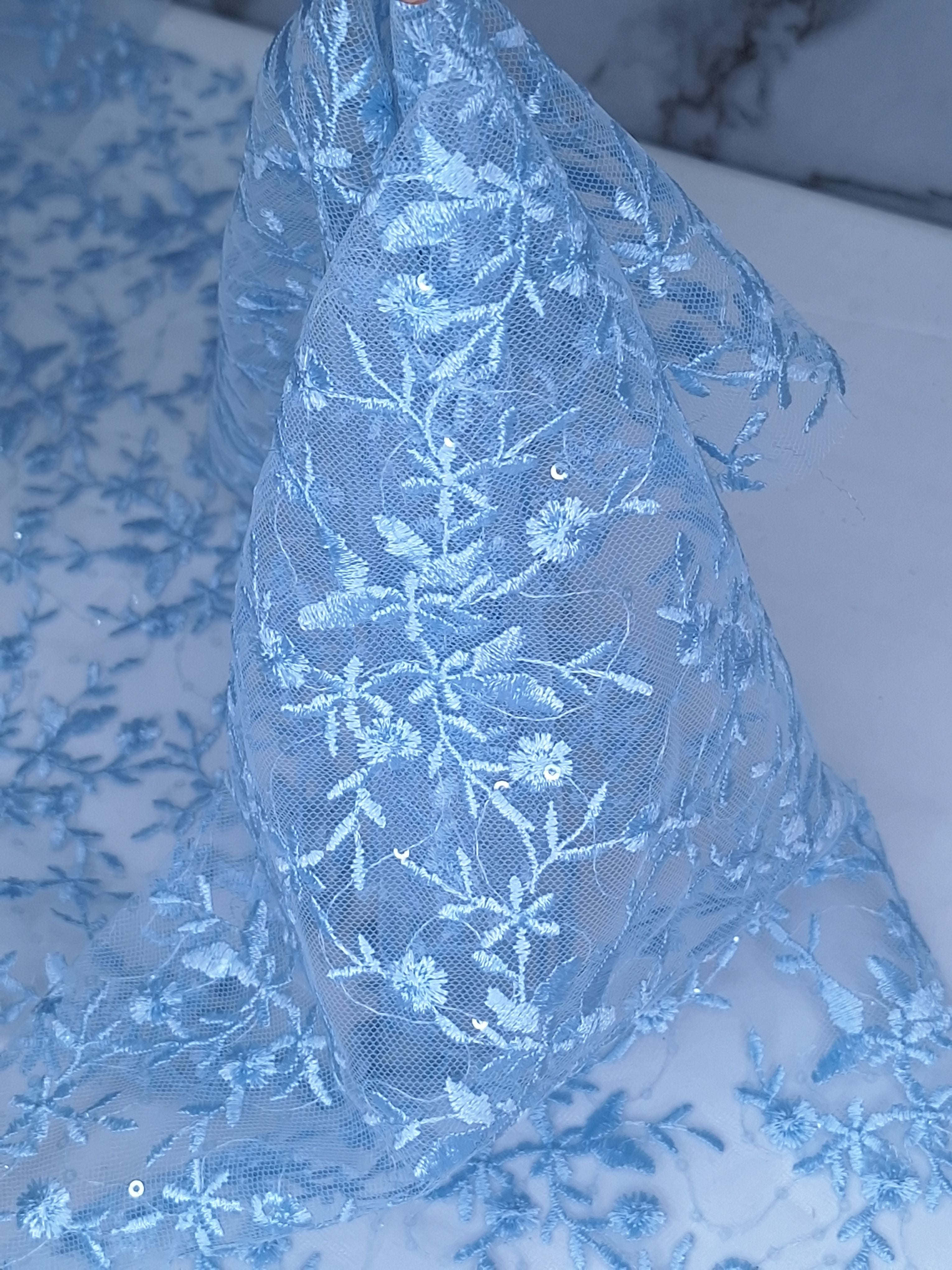 Tul bordado color cielo H081, ideal para vestidos de noche de boda y de XV años