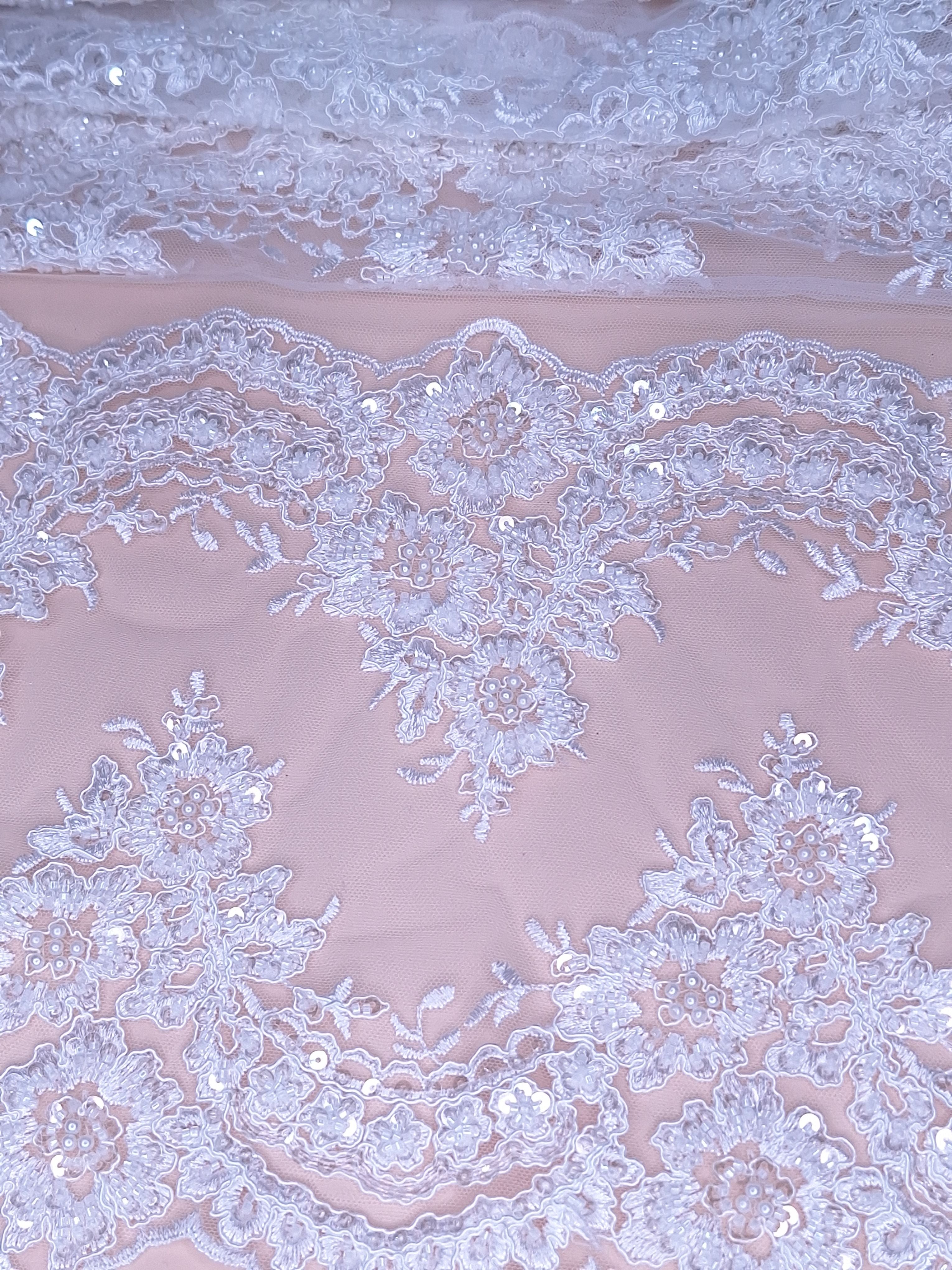Tul bordado color blanco H203, ideal para vestidos de noche de boda y de XV años