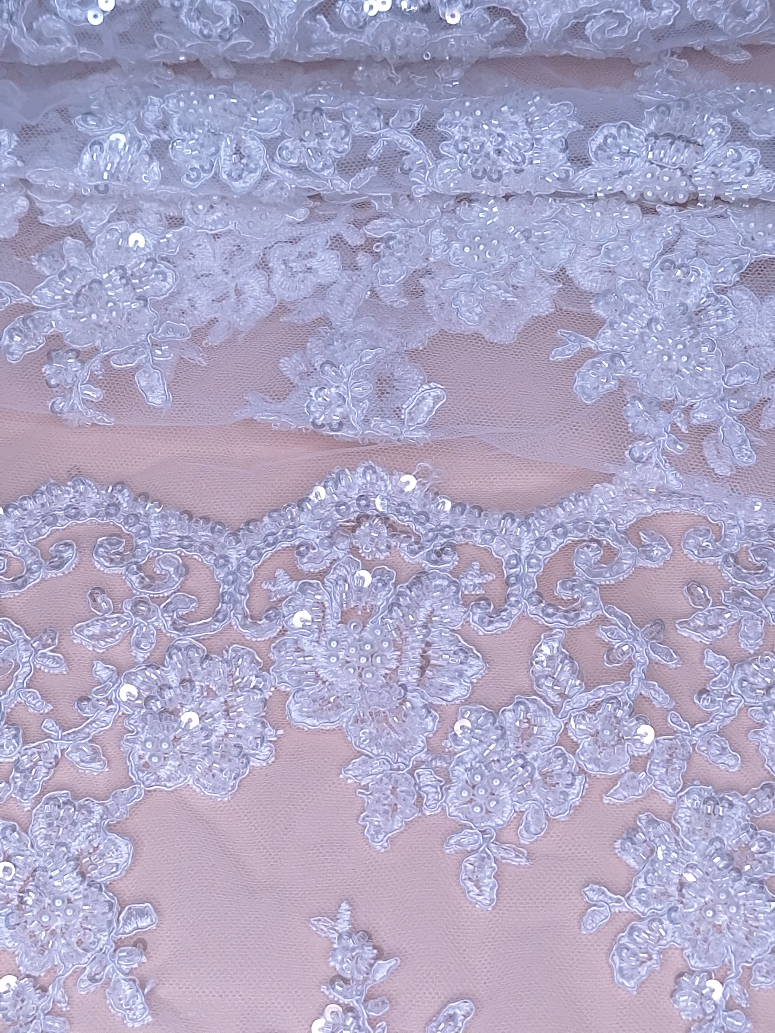 Tul bordado color blanco H206, ideal para vestidos de noche de boda y de XV años