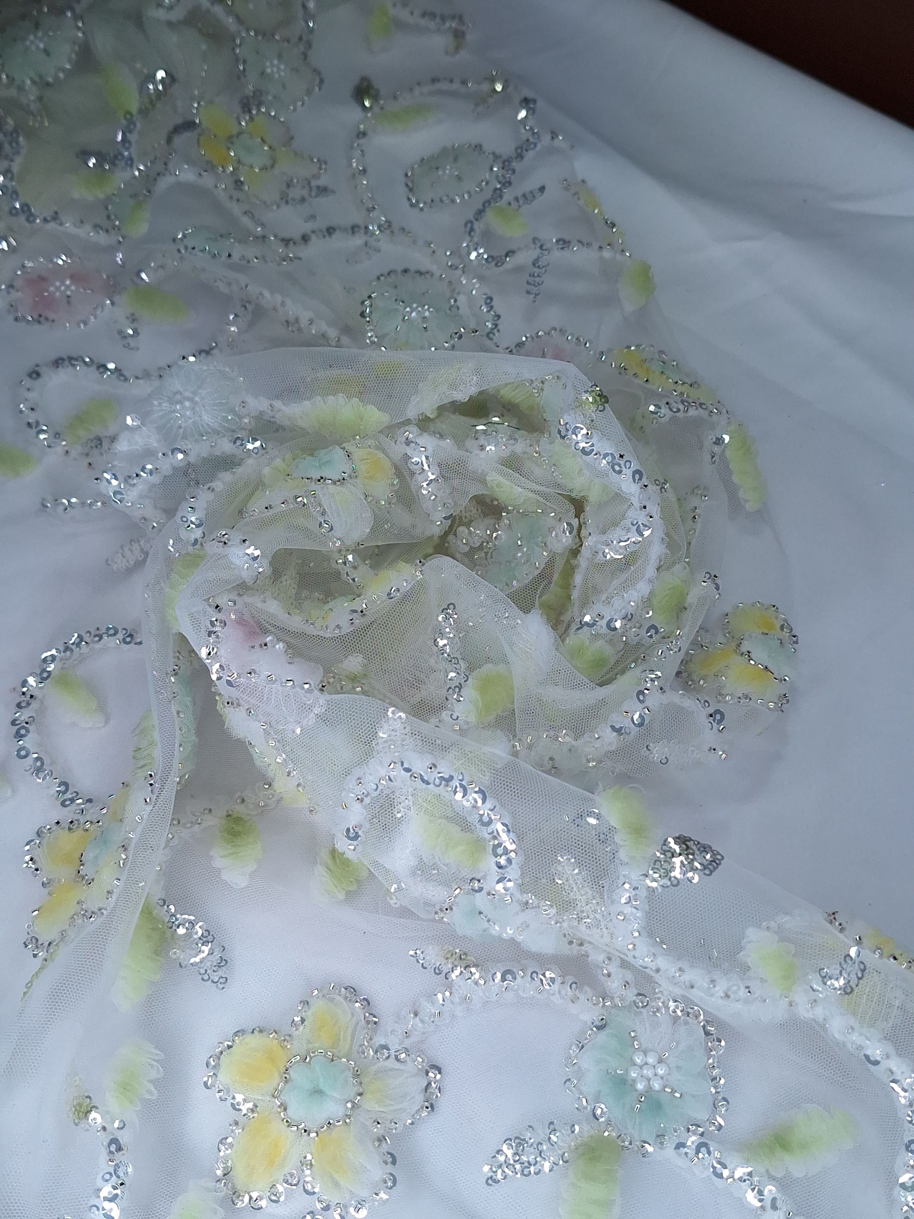 Tul bordado color verde H032, ideal para vestidos de noche de boda y de XV años