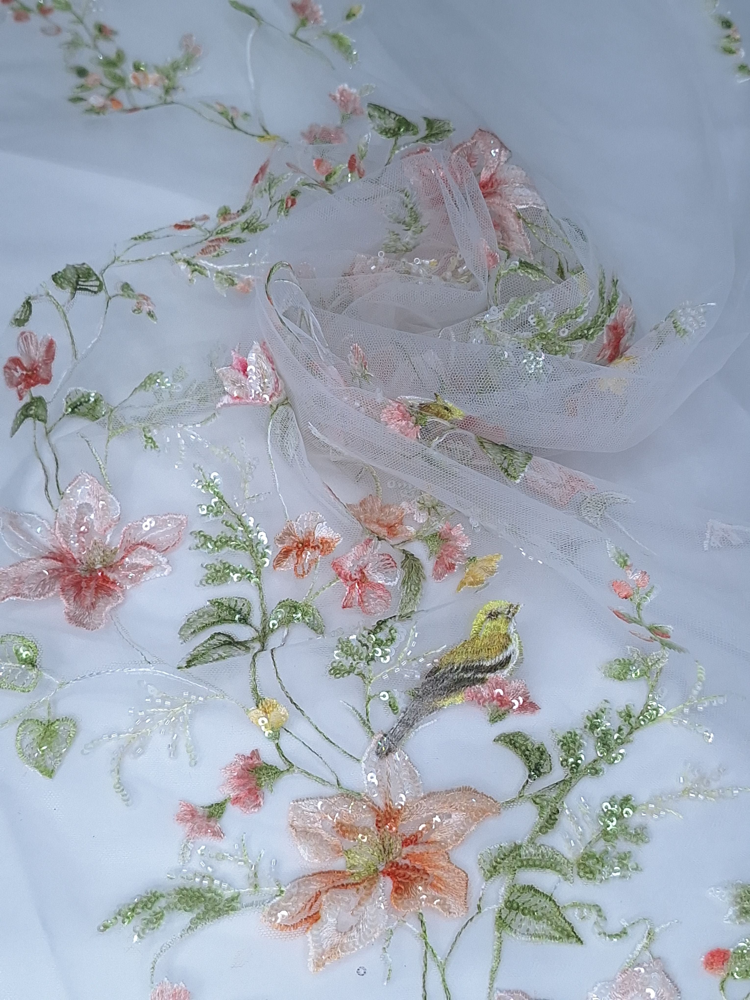 Tul bordado color durazno H229, ideal para vestidos de noche de boda y de XV años