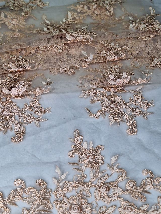 Tul bordado color nude A926, ideal para vestidos de noche de boda y de XV años