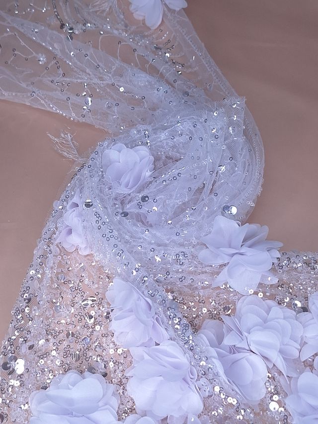 Tul bordado color blanco H147, ideal para vestidos de noche de boda y de XV años