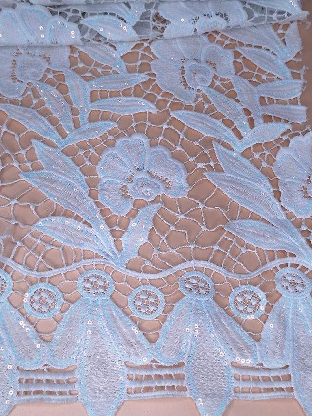 Tul bordado color blanco A889, ideal para vestidos de noche de boda y de XV años