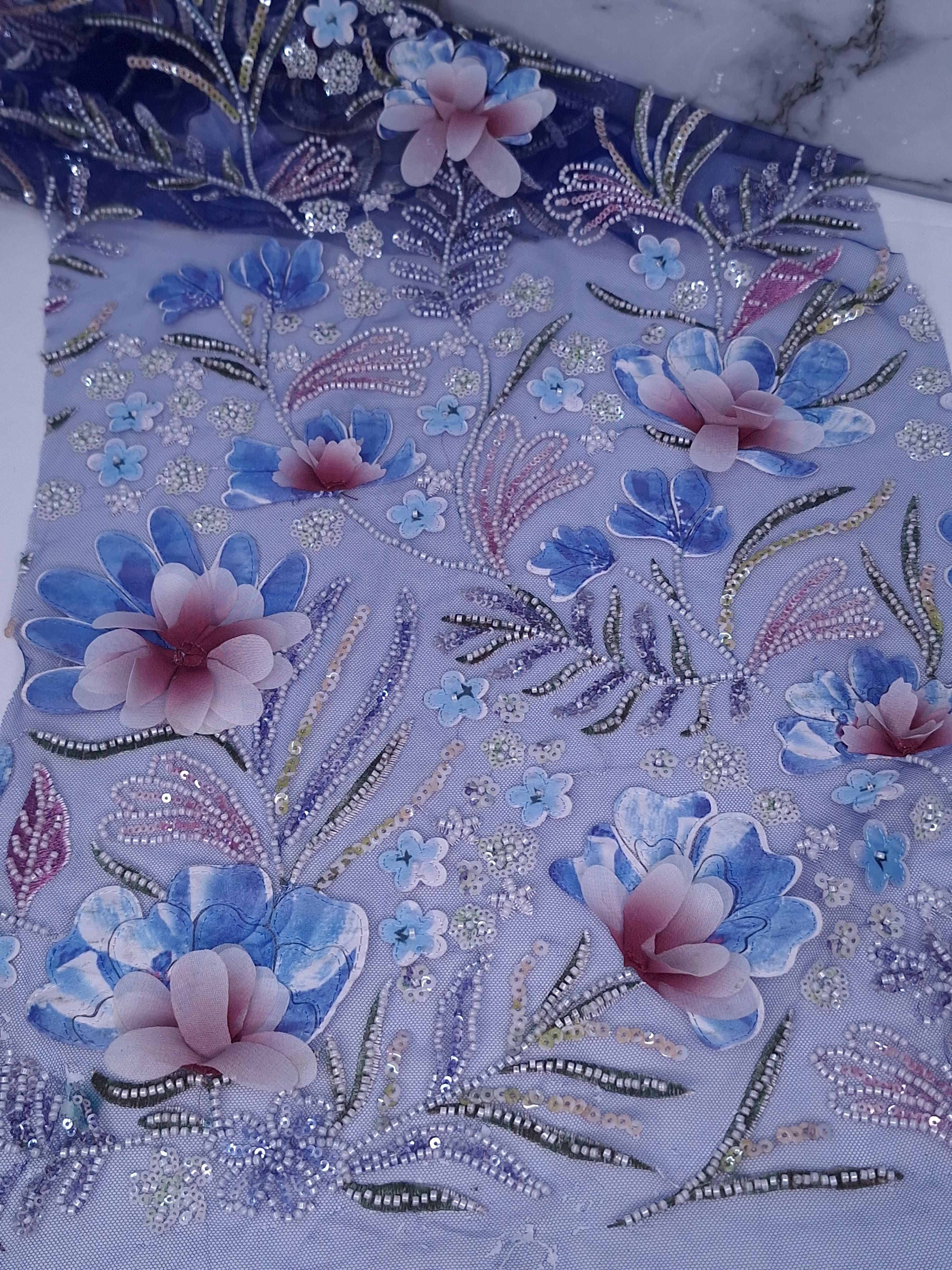 Tul bordado color azul rey H150, ideal para vestidos de noche de boda y de XV años