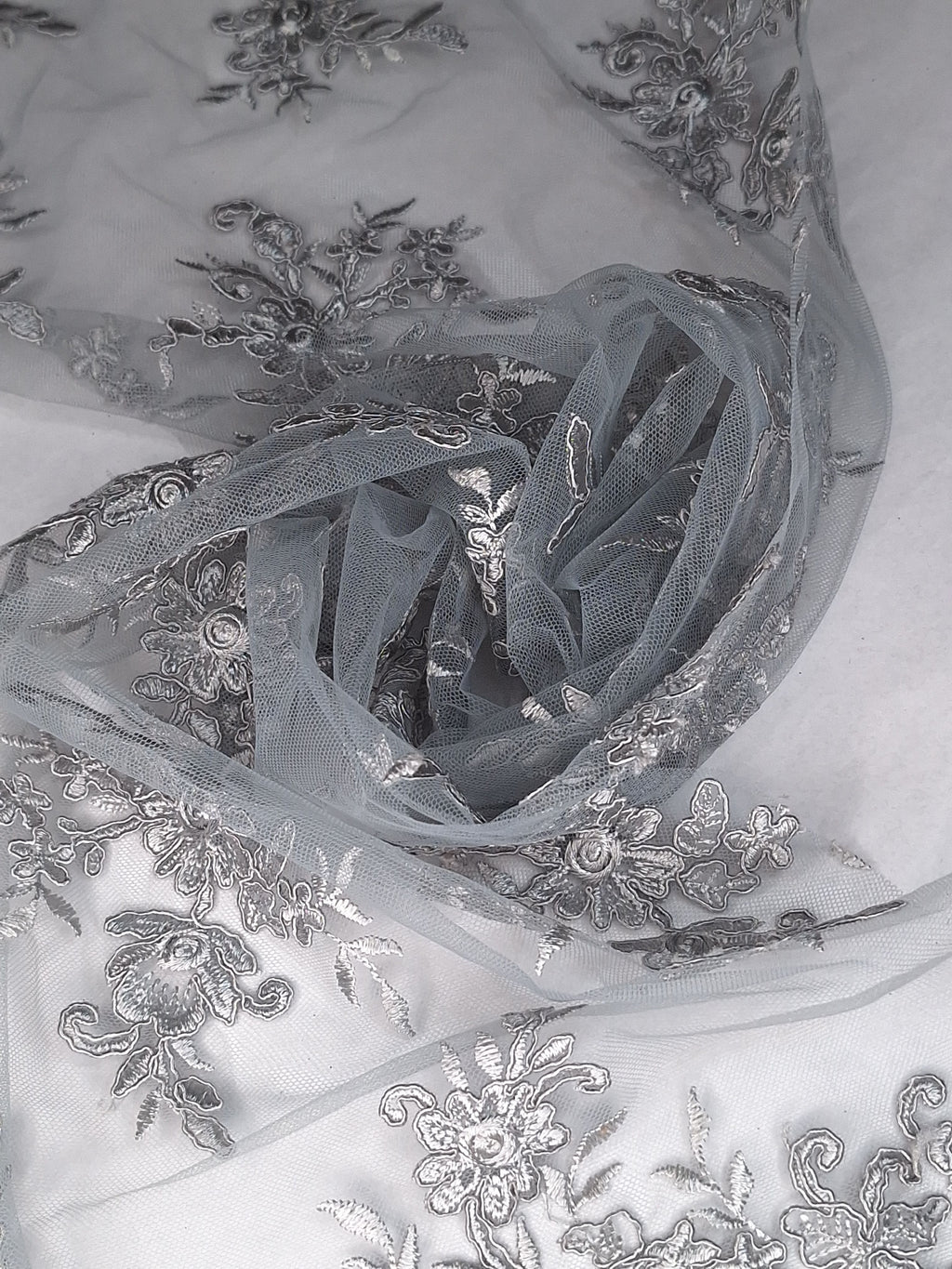 Tul bordado color gris A926, ideal para vestidos de noche de boda y de XV años