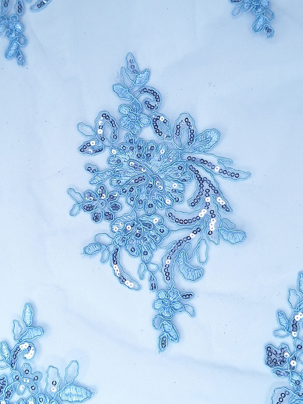 Tul bordado color azul cielo A977, ideal para vestidos de noche de boda y de XV años