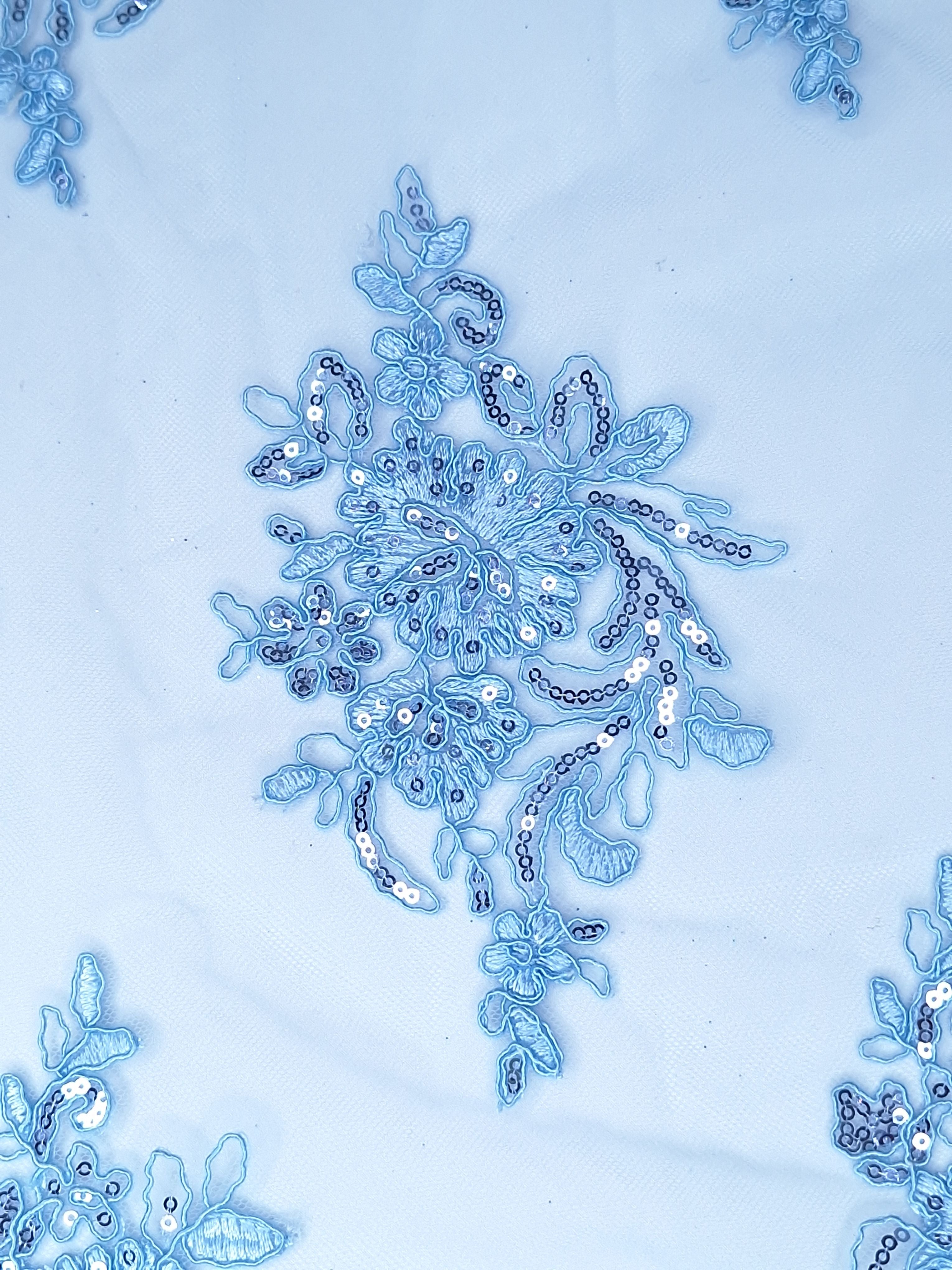 Tul bordado color azul cielo A977, ideal para vestidos de noche de boda y de XV años