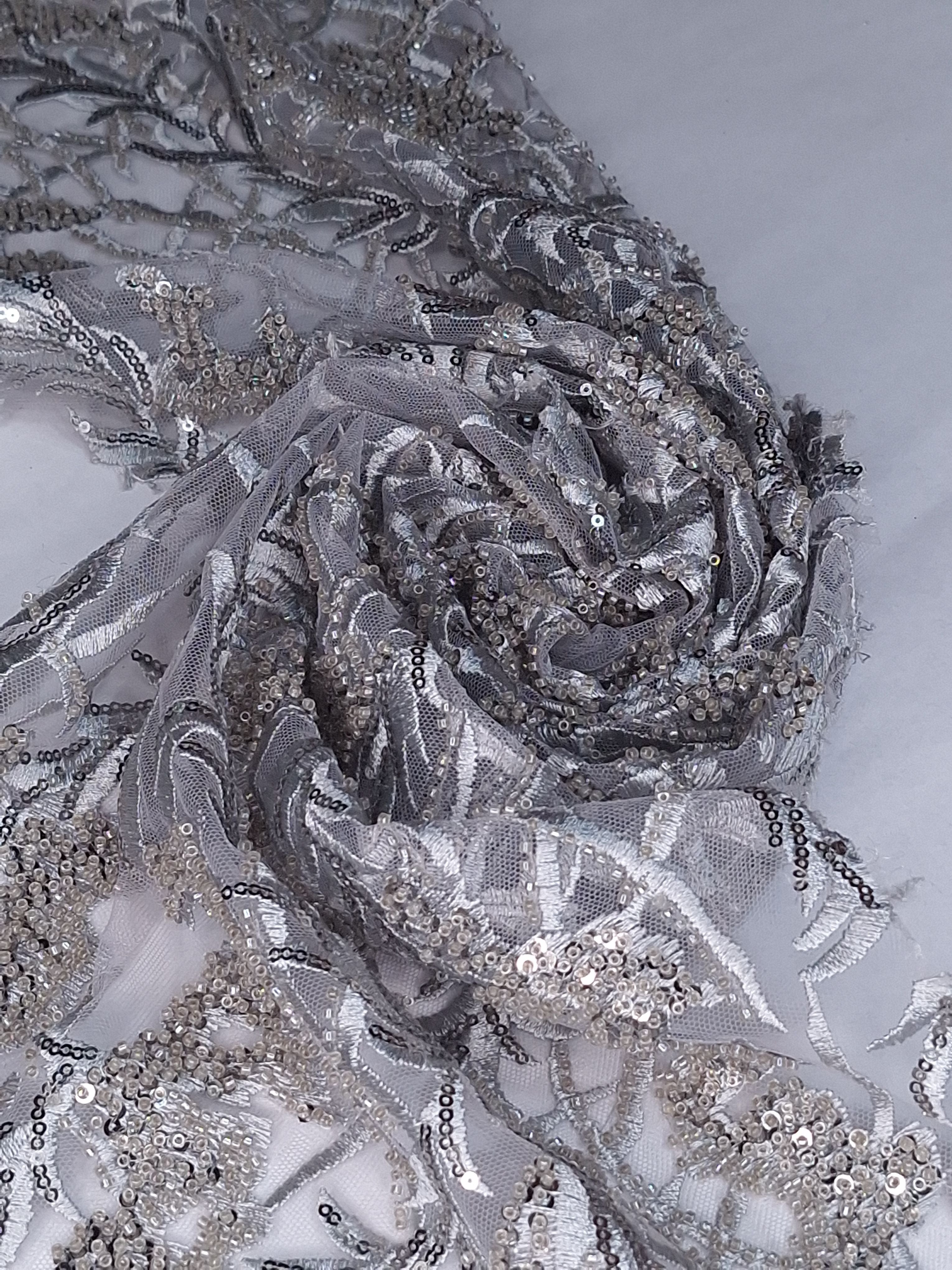 Tul bordado color plata A873, ideal para vestidos de noche de boda y de XV años