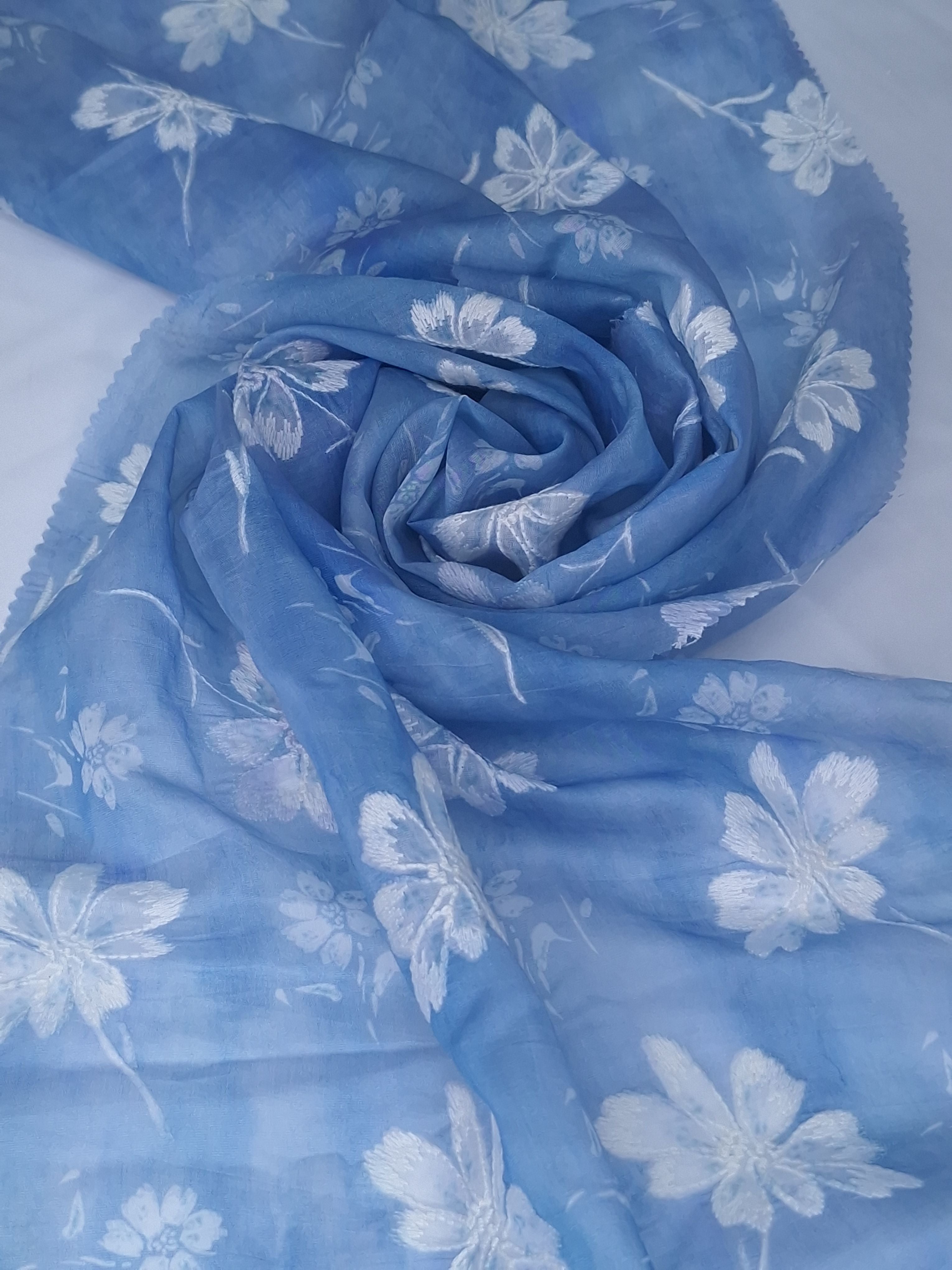 Tul bordado color plumbago H185, ideal para vestidos de noche de boda y de XV años