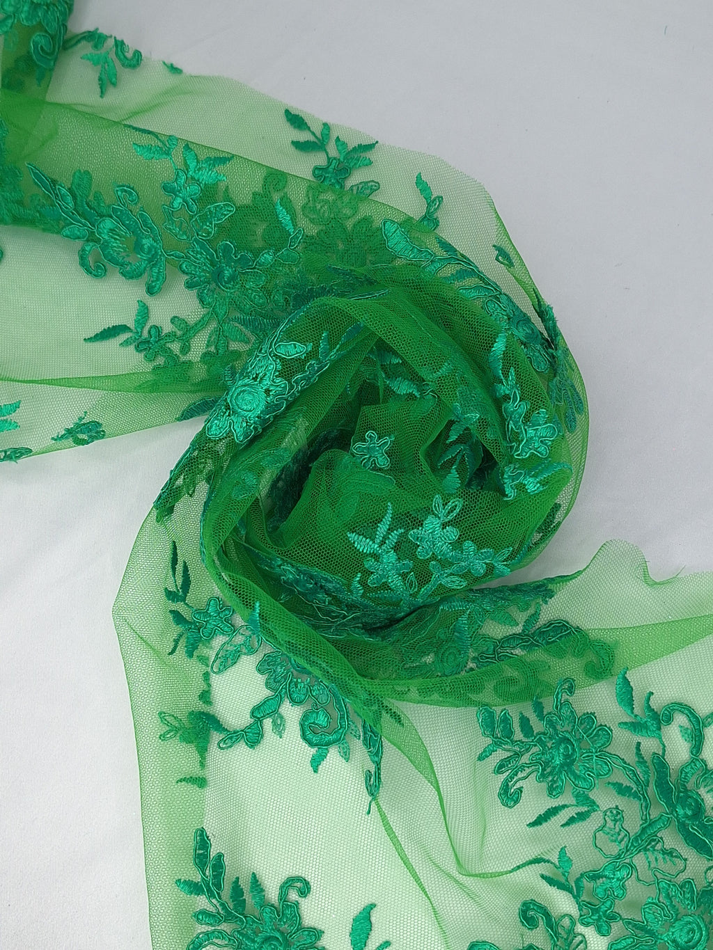 Tul bordado color esmeralda A926, ideal para vestidos de noche de boda y de XV años