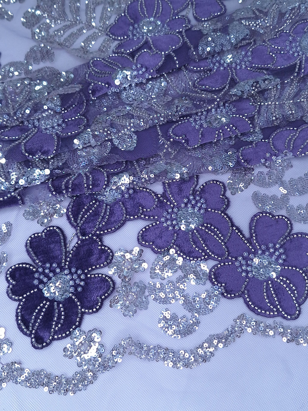 Tul bordado color lila H234, ideal para vestidos de noche de boda y de XV años
