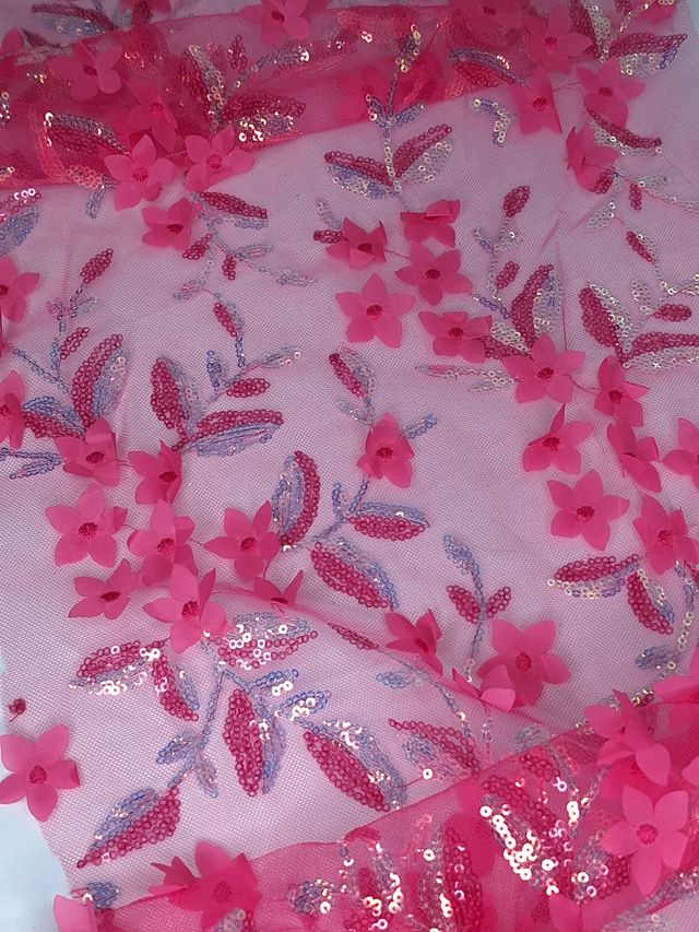Tul bordado color fiusha H103, ideal para vestidos de noche de boda y de xv años