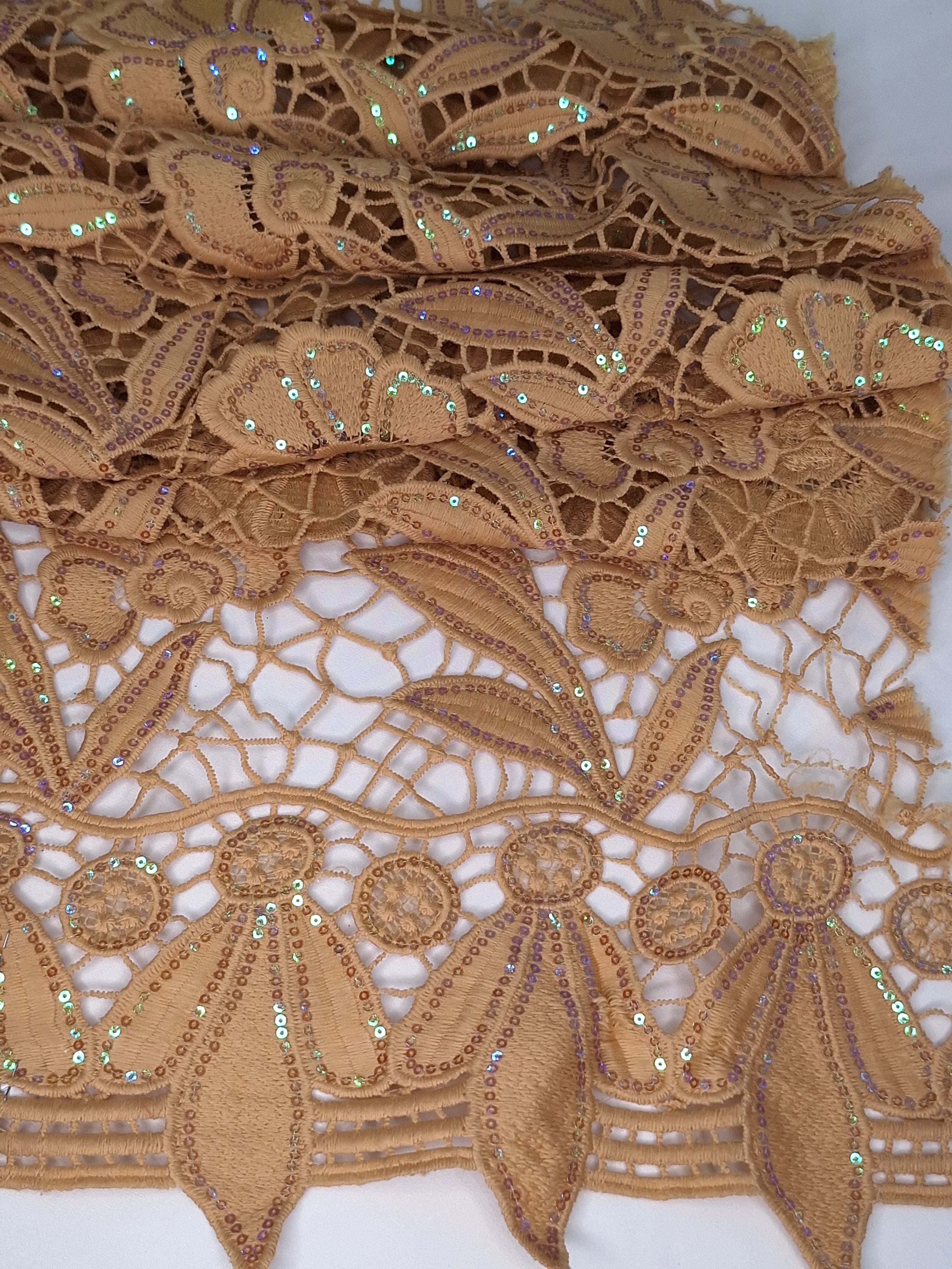 Tul bordado color oro A889, ideal para vestidos de noche de boda y de XV años