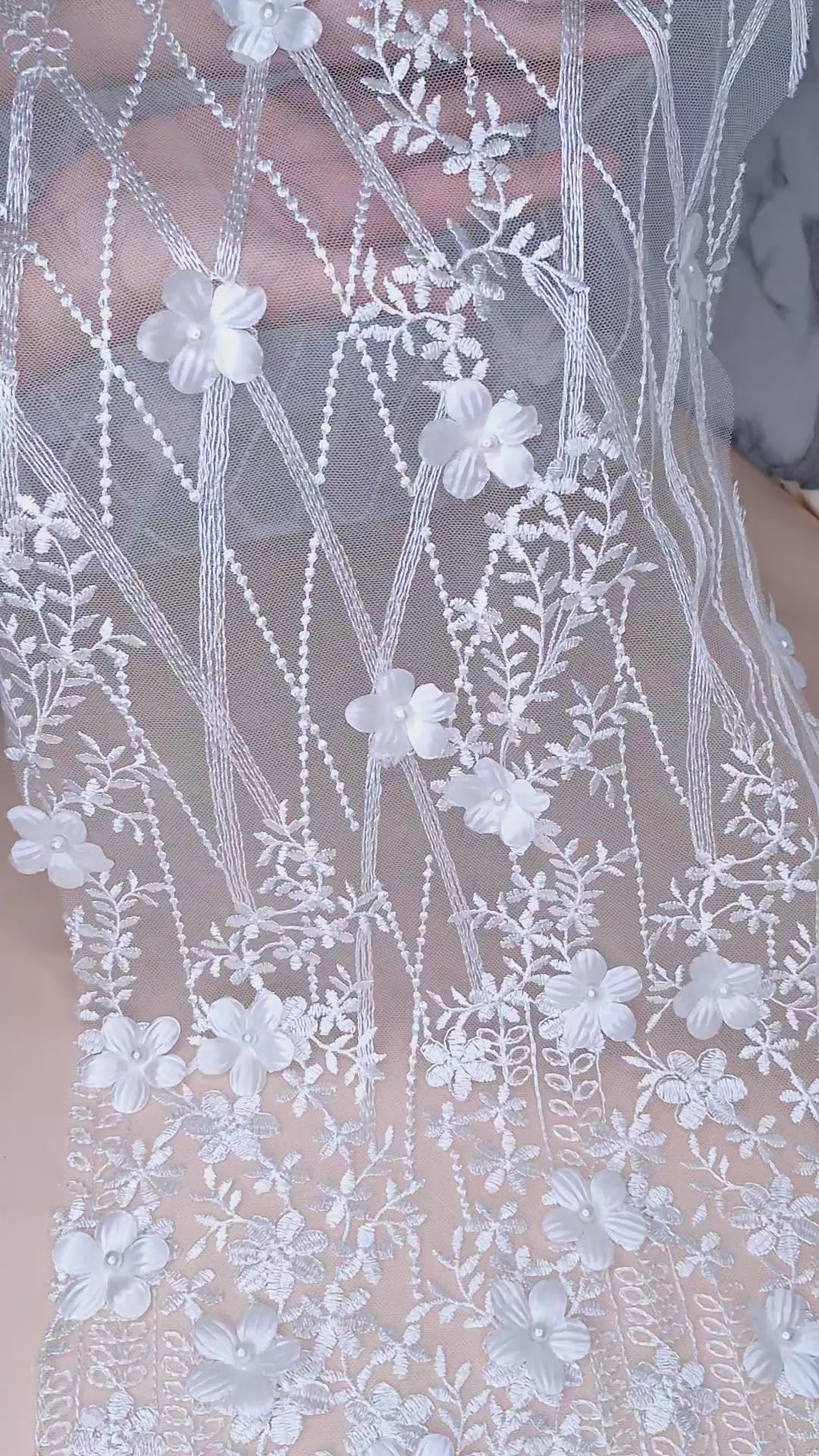 Tul bordado color hueso A928, ideal para vestidos de noche de boda y de XV años