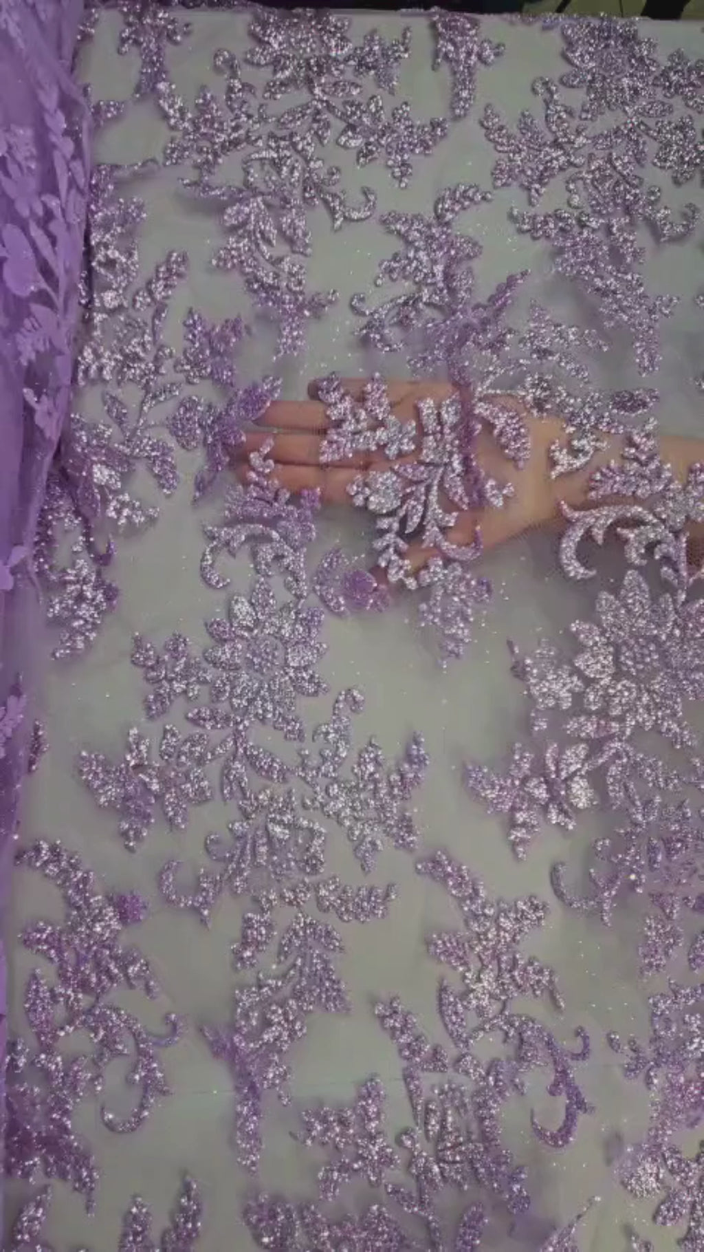 Tul Bordado Con Estampado en Glitter Diseño Floral Color Lila- HH240  ideal para vestidos de noche de boda y de XV años